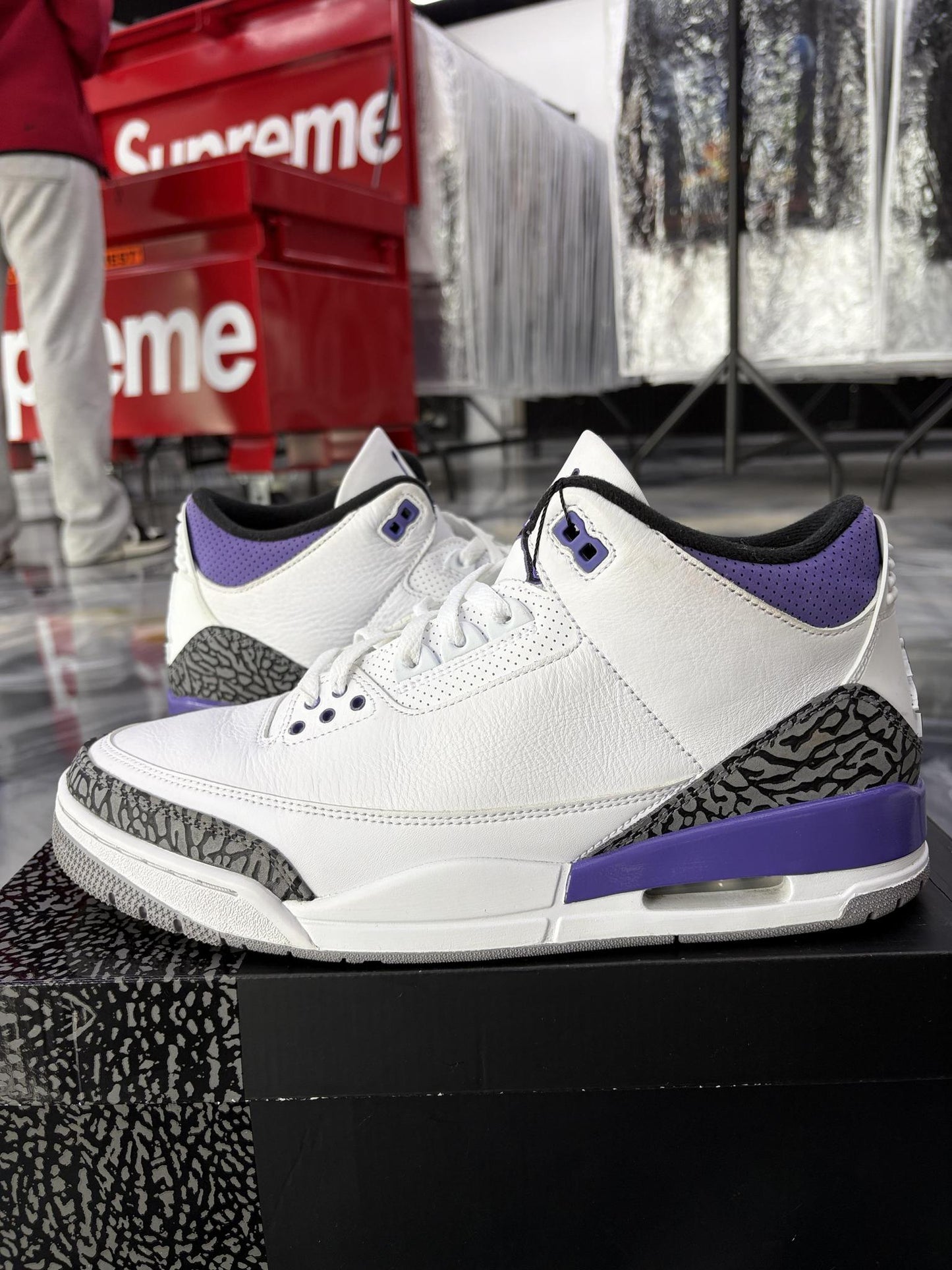 Jordan 3 "Dark Iris" Used Size 11.5