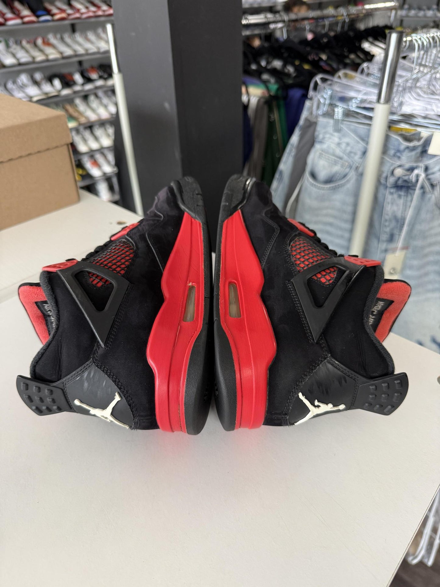 Jordan 4 "Red Thunder" Used Size 8