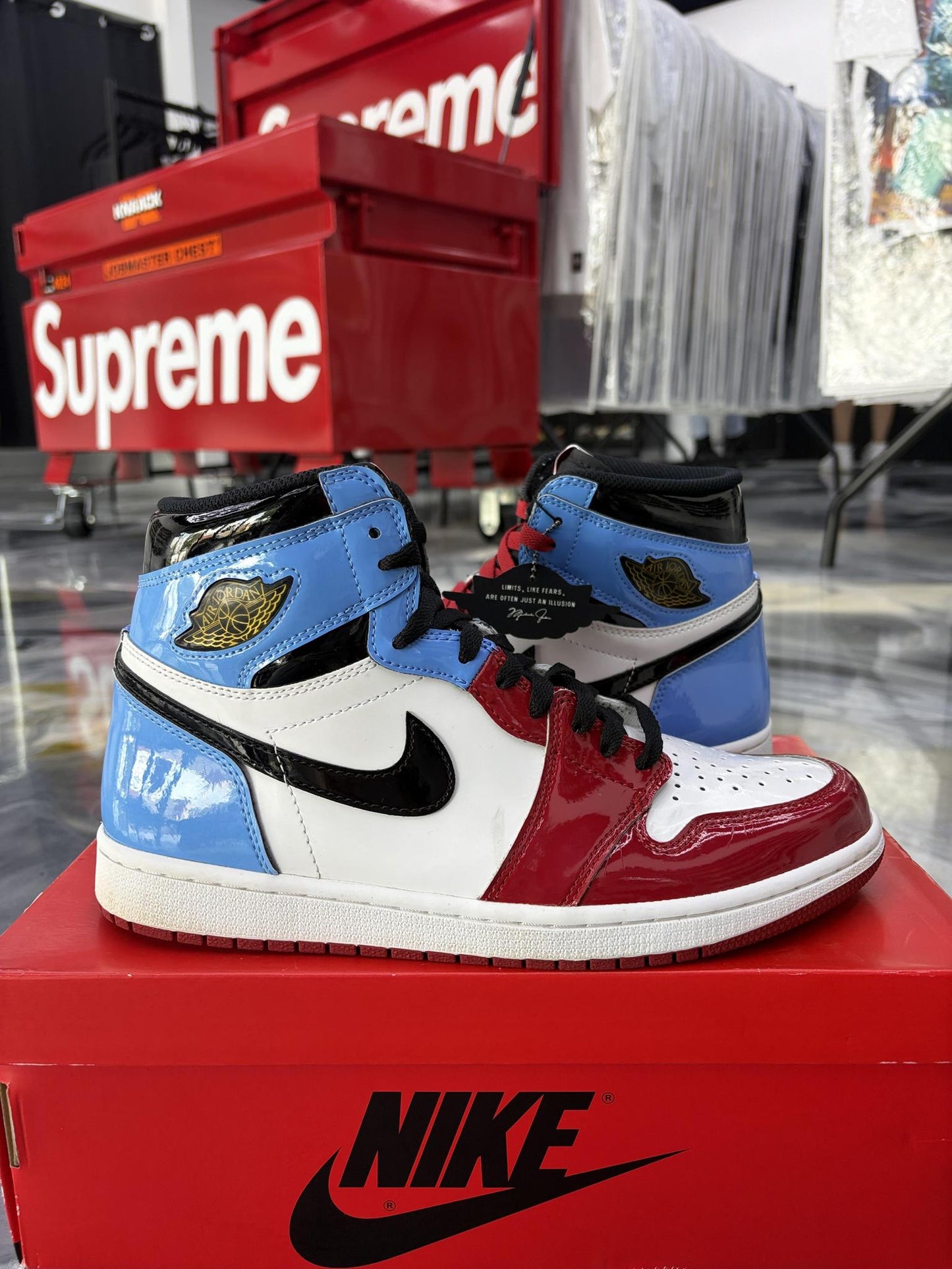Jordan 1 "Fearless" Used Size 10.5