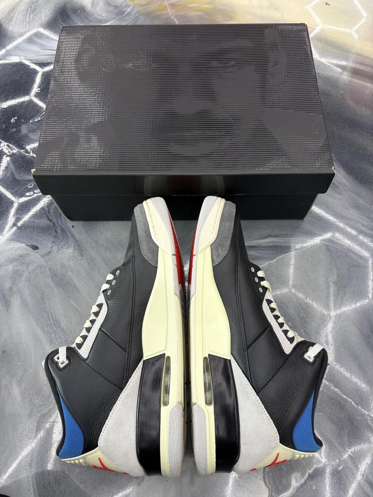 Jordan 3 "Rare Air" Used Size 13