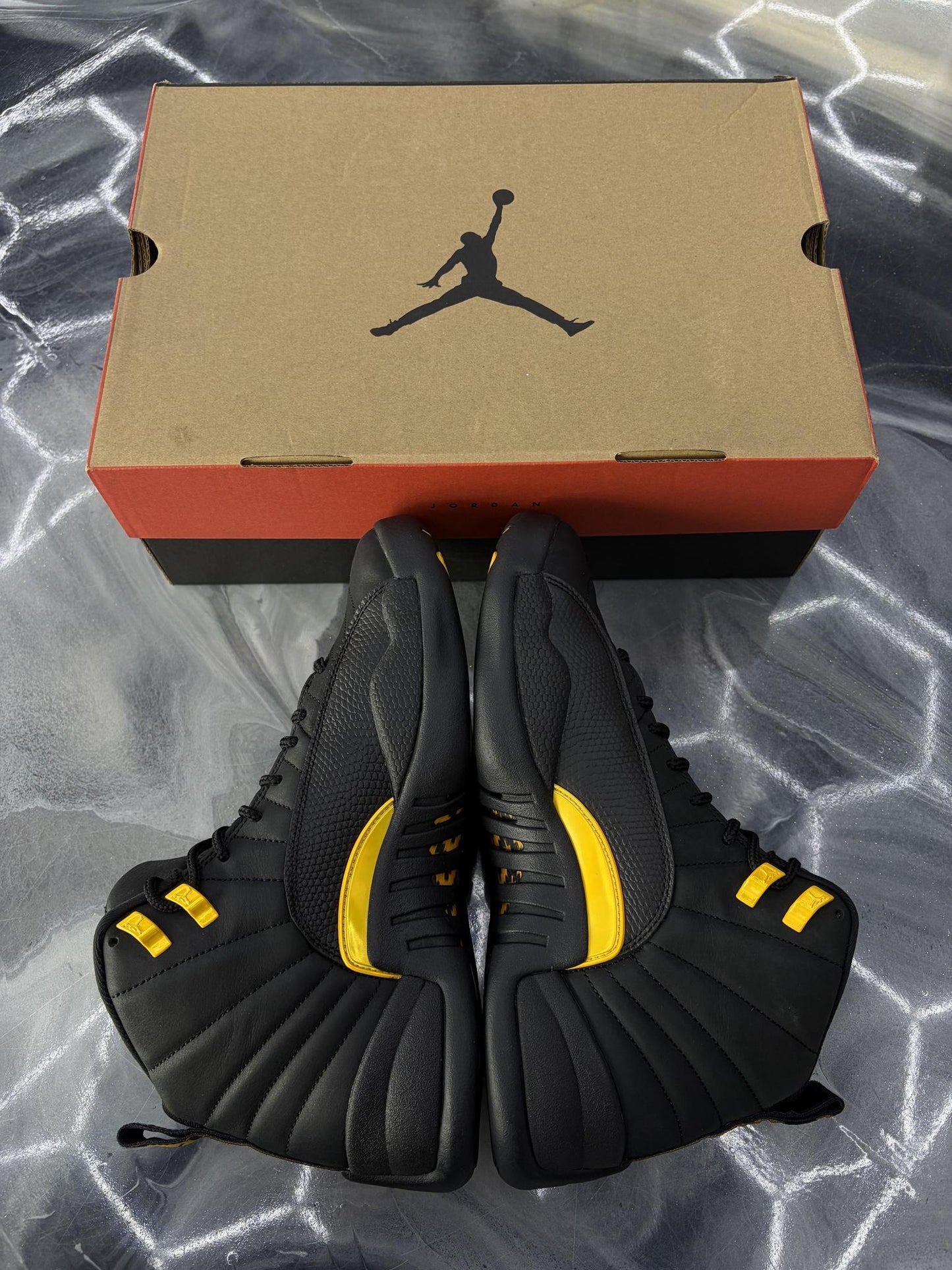 Jordan 12 "Reverse Taxi" Used Size 9
