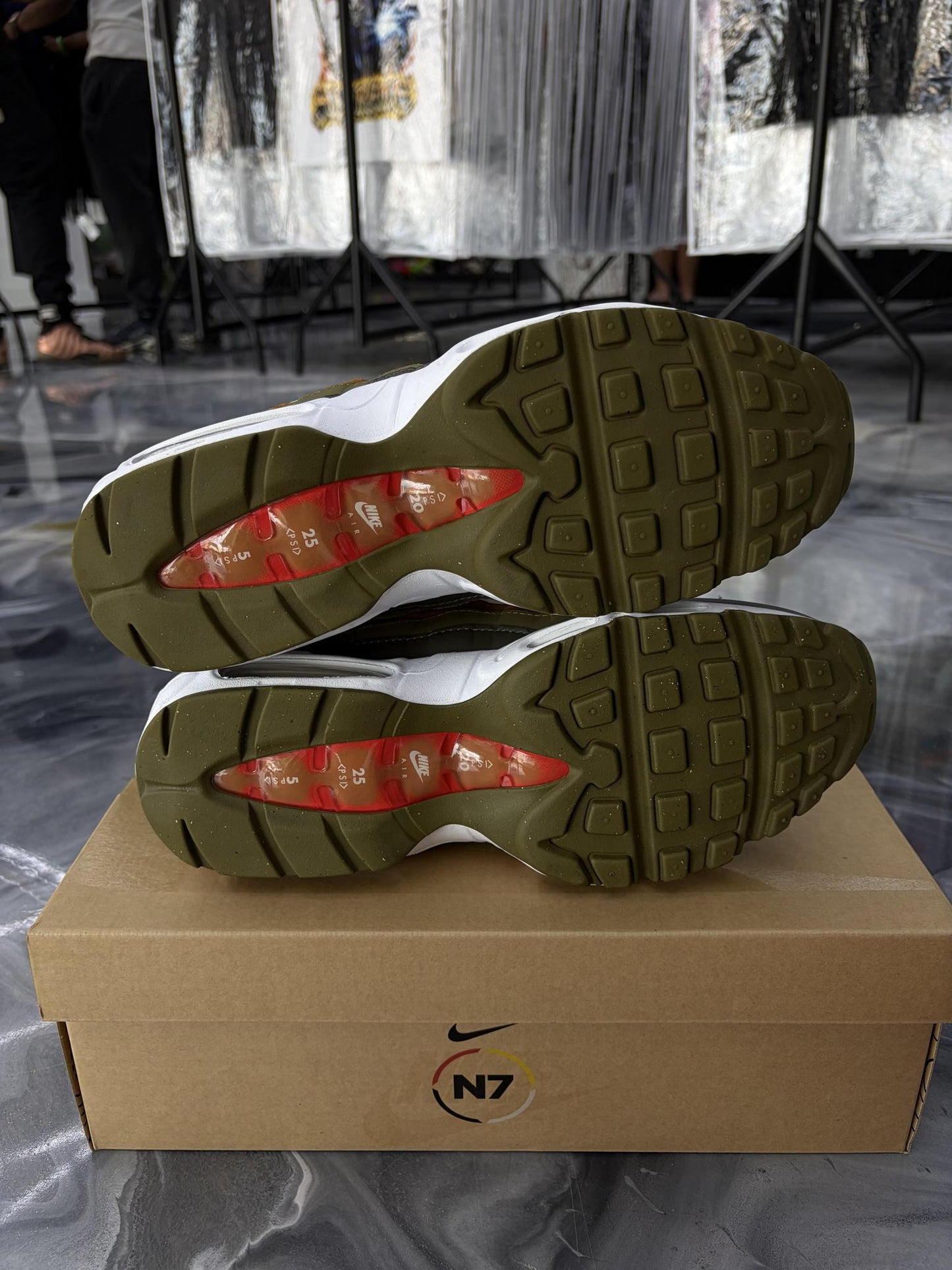 Nike Air Max 95 "N7 Sequoia" Used Size 10
