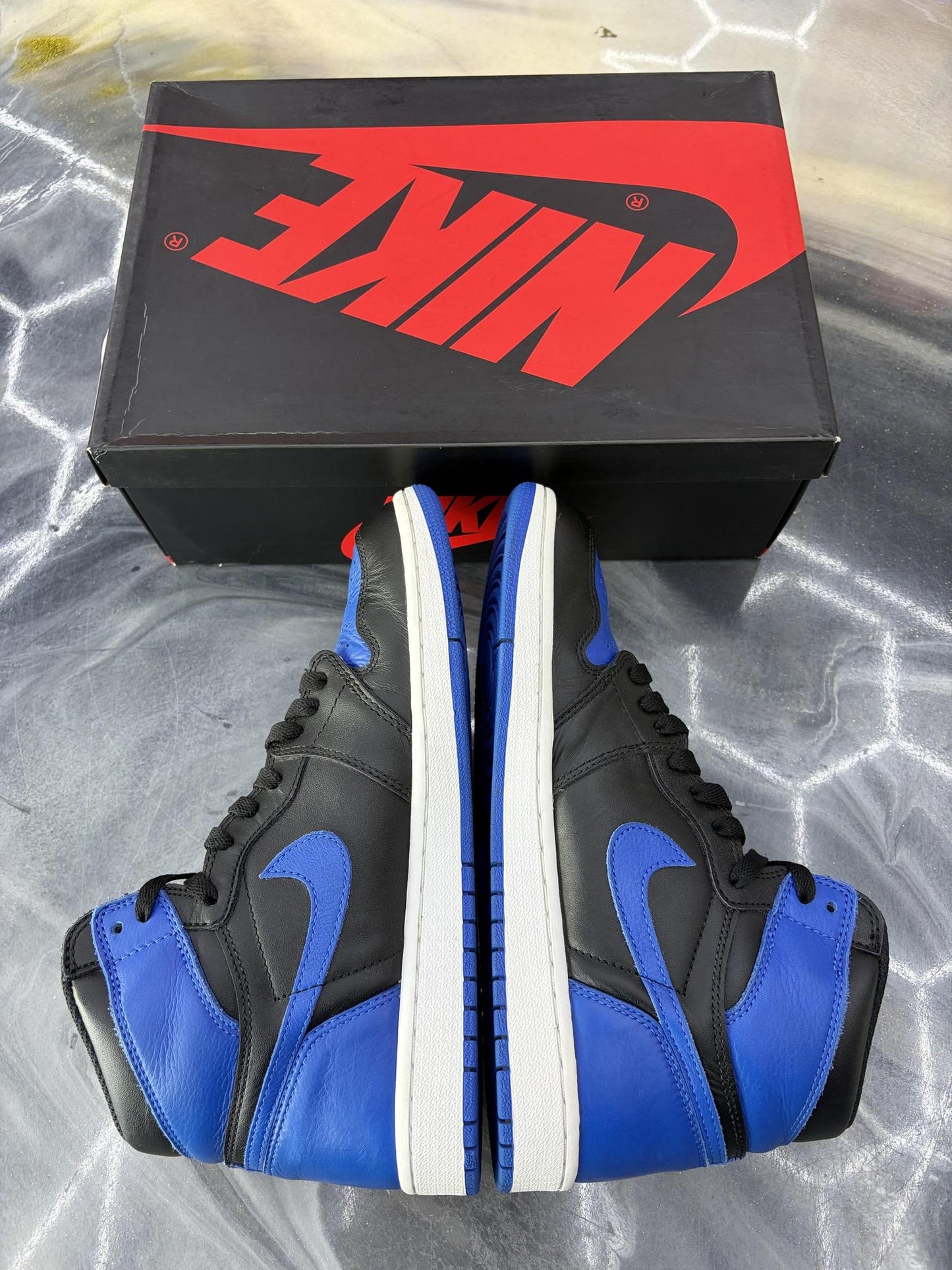 Jordan 1 High "Royal" Used Size 9