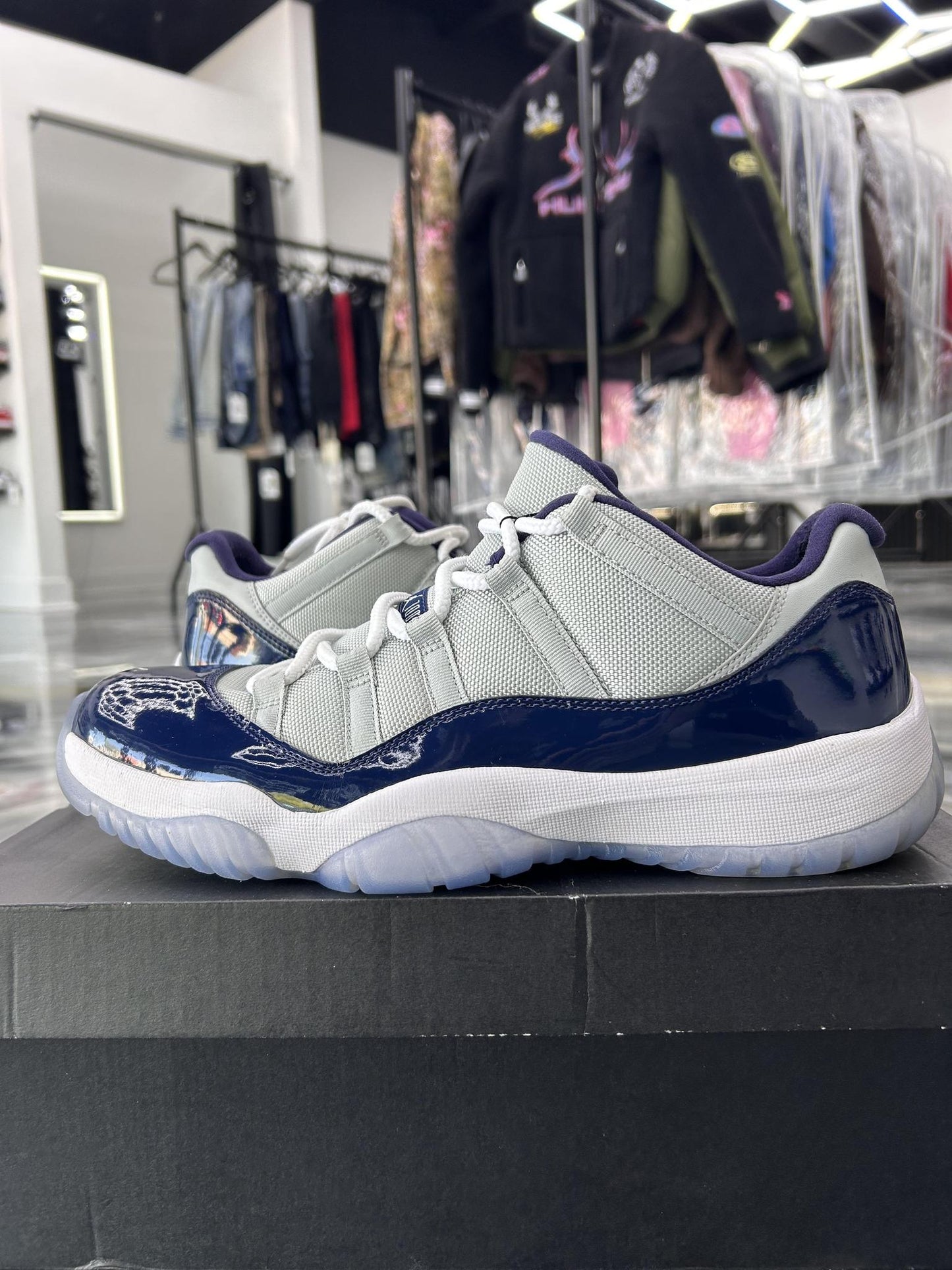 Jordan 11 "Georgetown" Used Size 12