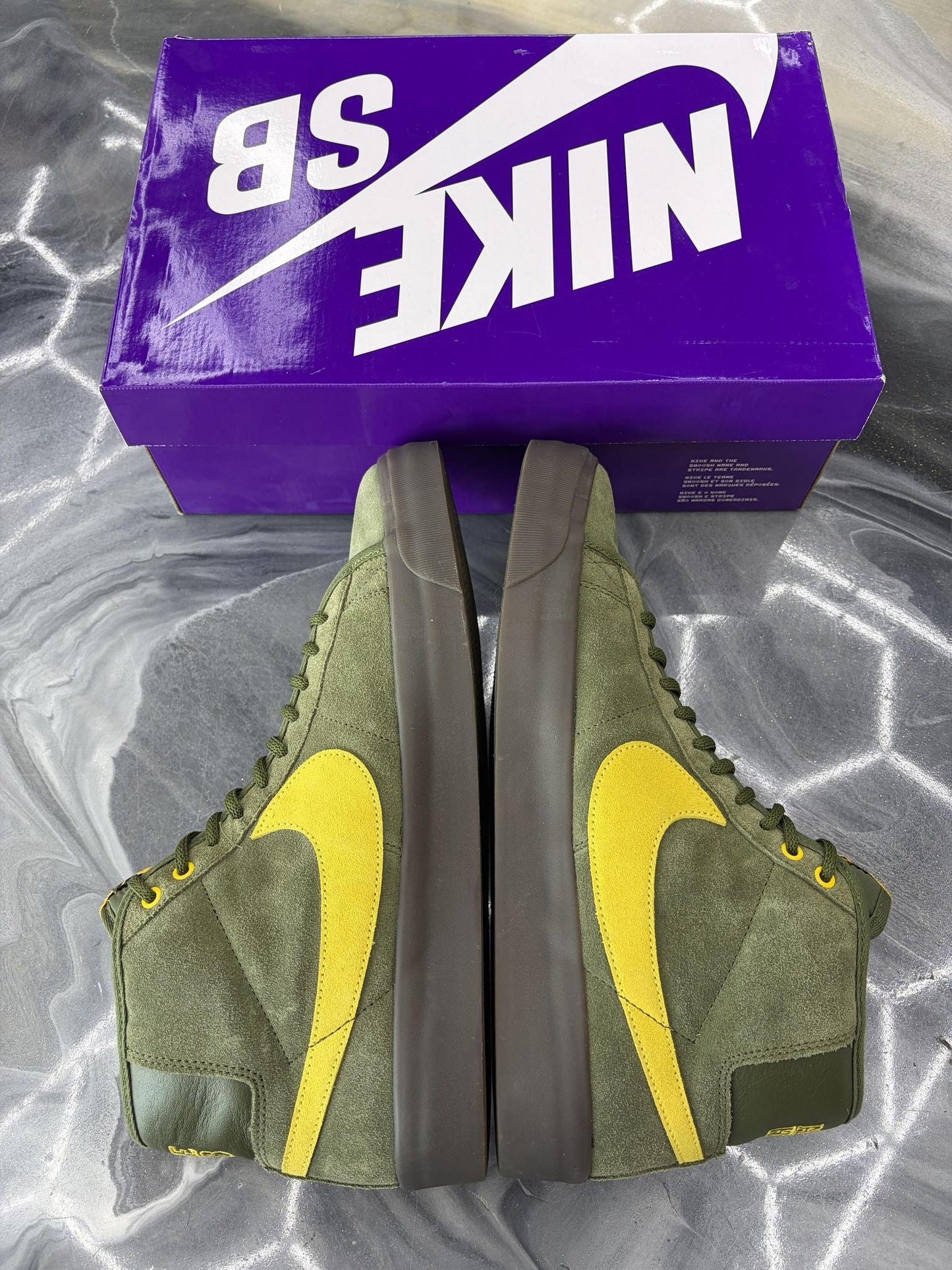 Nike SB Blazer Mid "Antihero Skateboards" Used Size 13