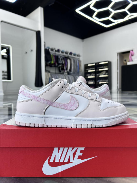 Nike Dunk Low "Pink Paisley" Used Size 9.5