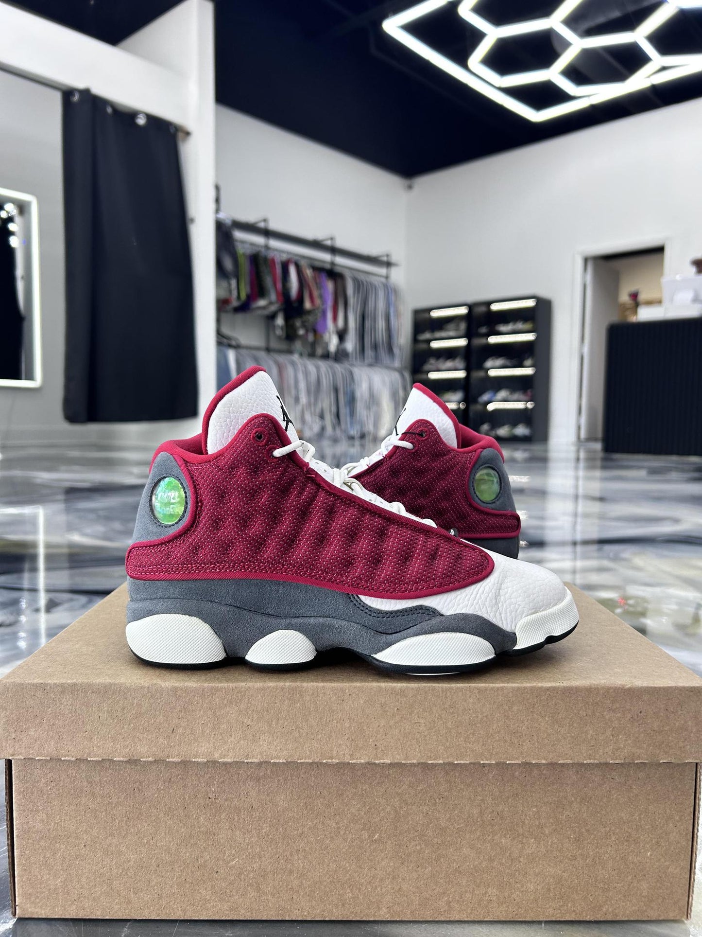 Jordan 13 "Red Flint" Used Size 5Y/6.5W