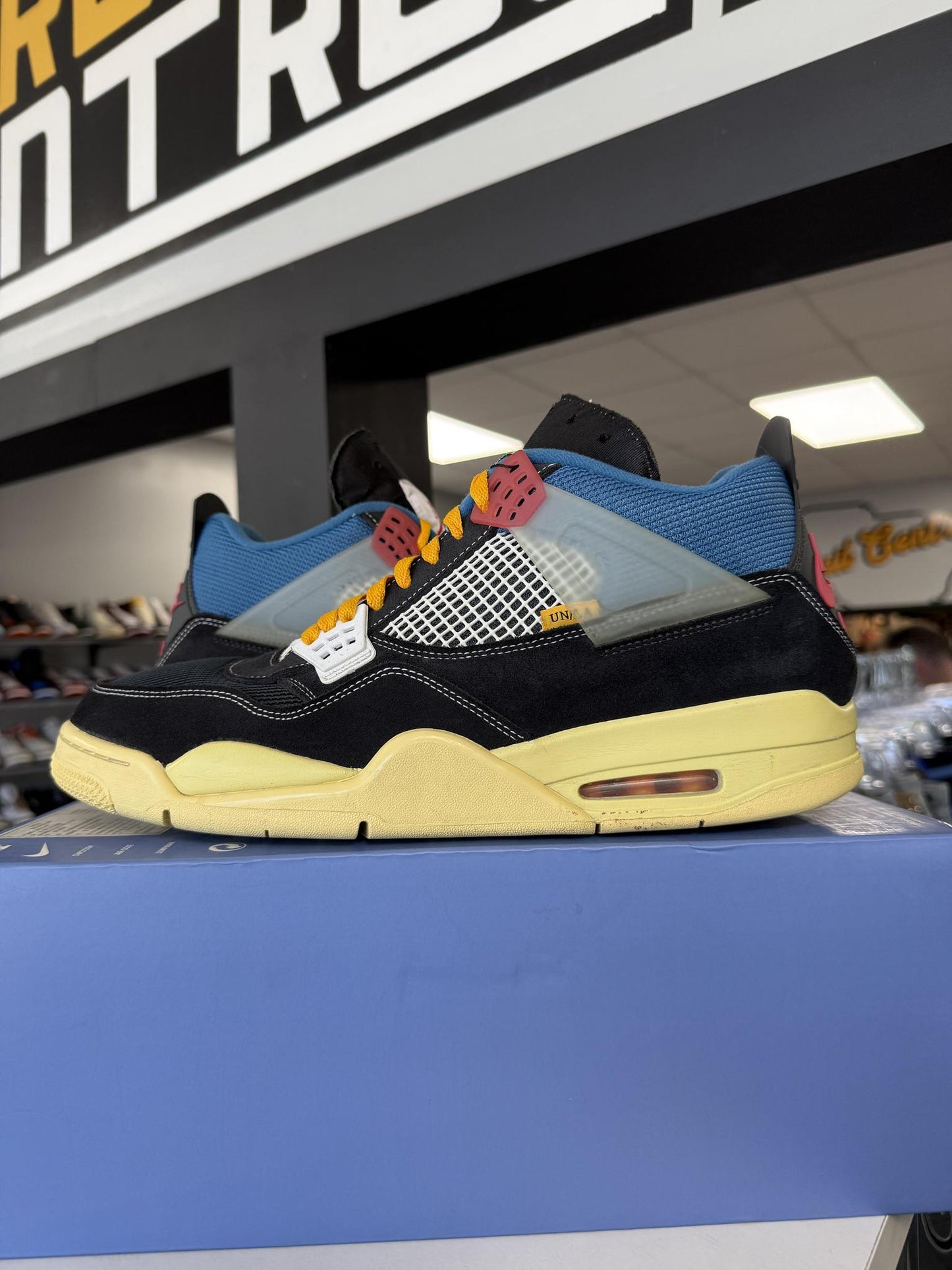 Jordan 4 x Union "Noir" Used Size 14