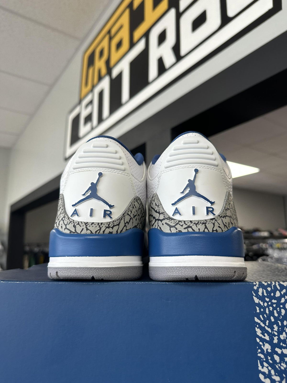 Jordan 3 Wizards Used