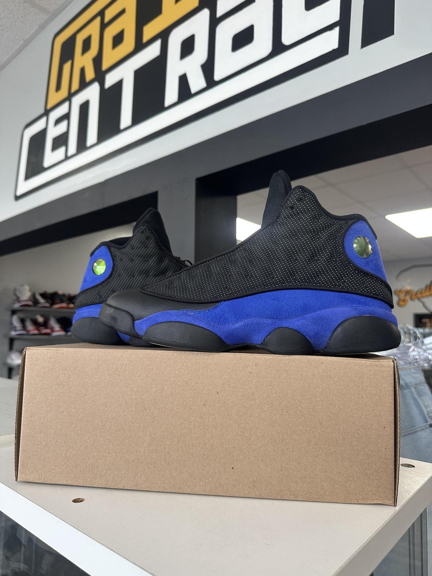 Jordan 13 "Hyper Royal" Size 12