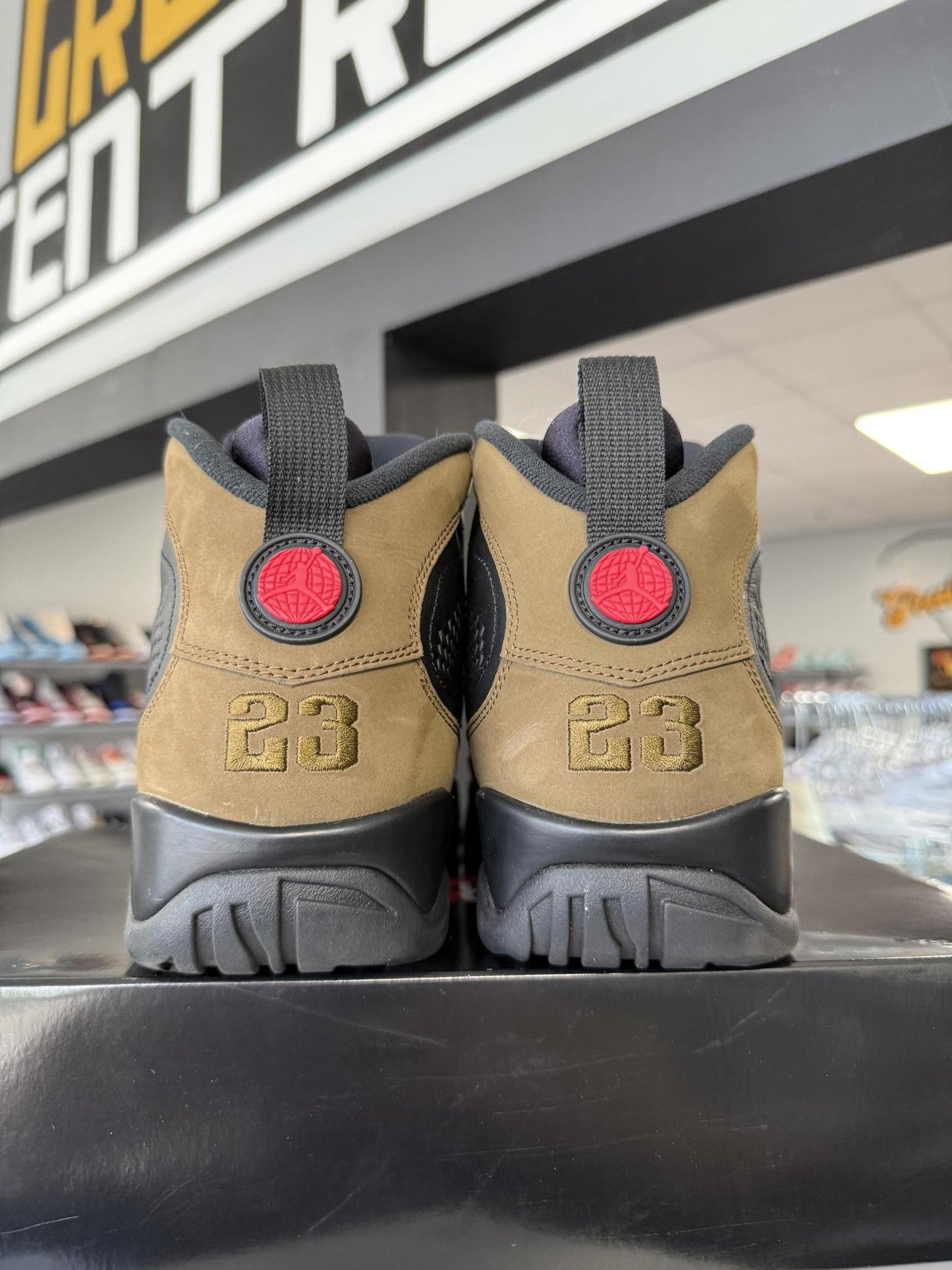 Jordan 9 "Olive" Used Size 10