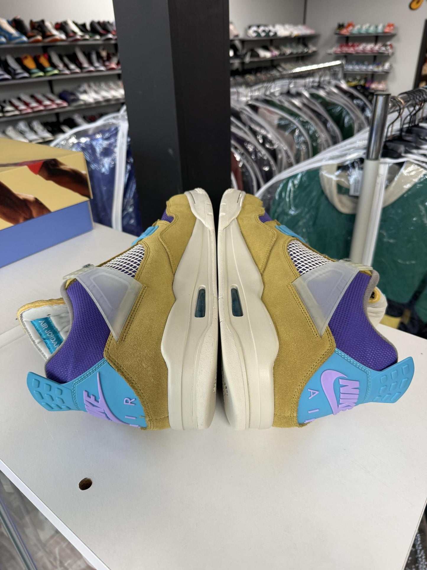 Jordan 4 x Union "Desert Moss" Used Size 14
