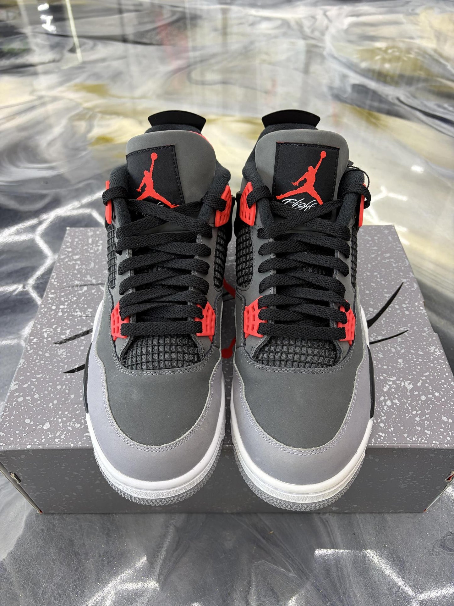 Jordan 4 "Infrared" Used Size 10.5