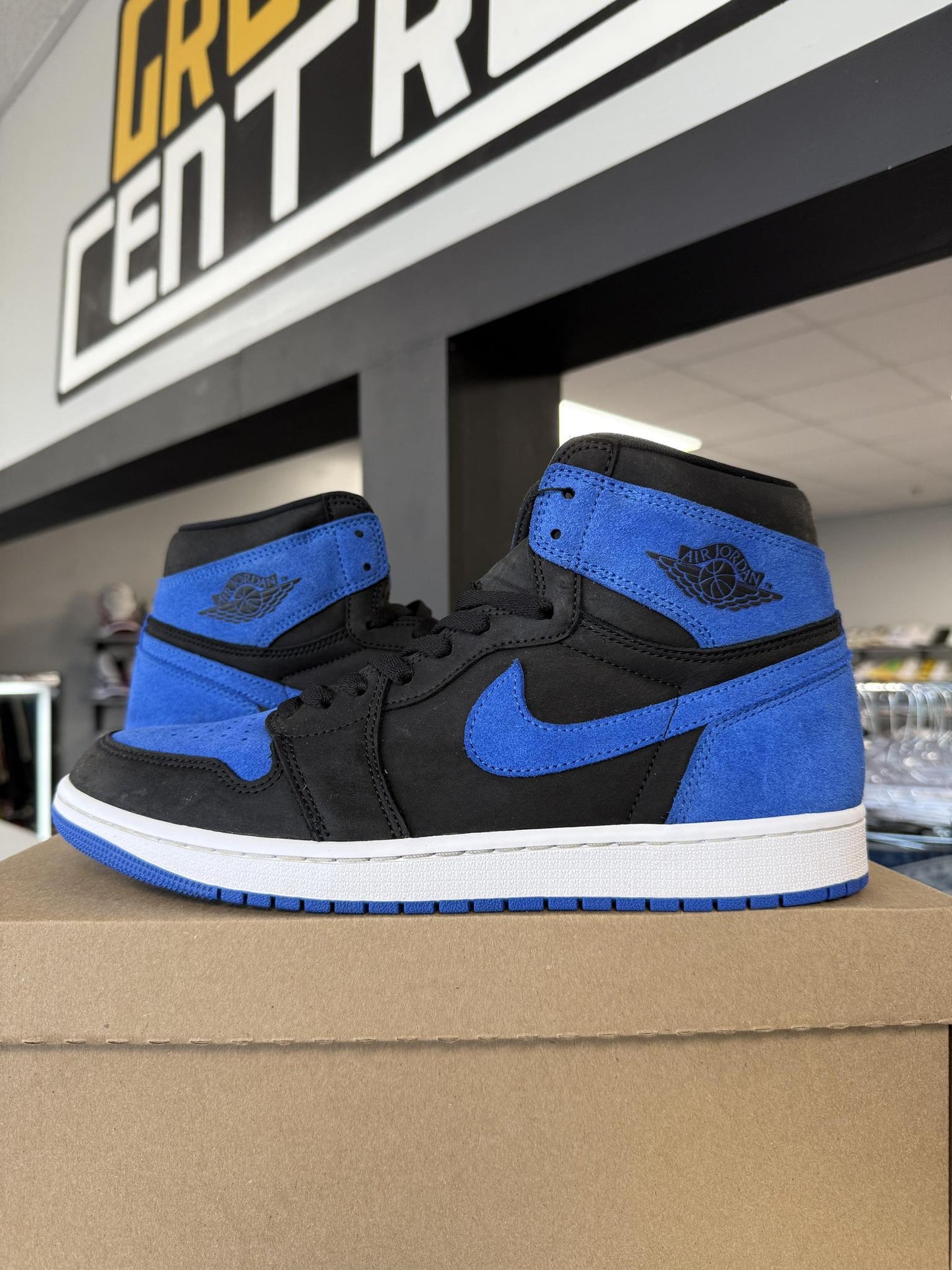 Jordan 1 "Royal Reimagined" Used Size 11.5