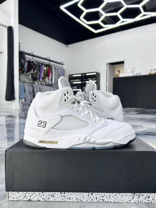 Jordan 5 "White Metallic" Used Size 10