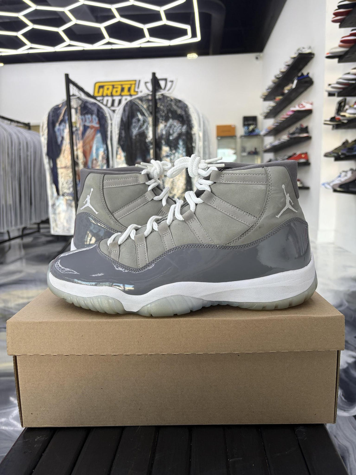 Jordan 11 "Cool Grey" Used Size 12