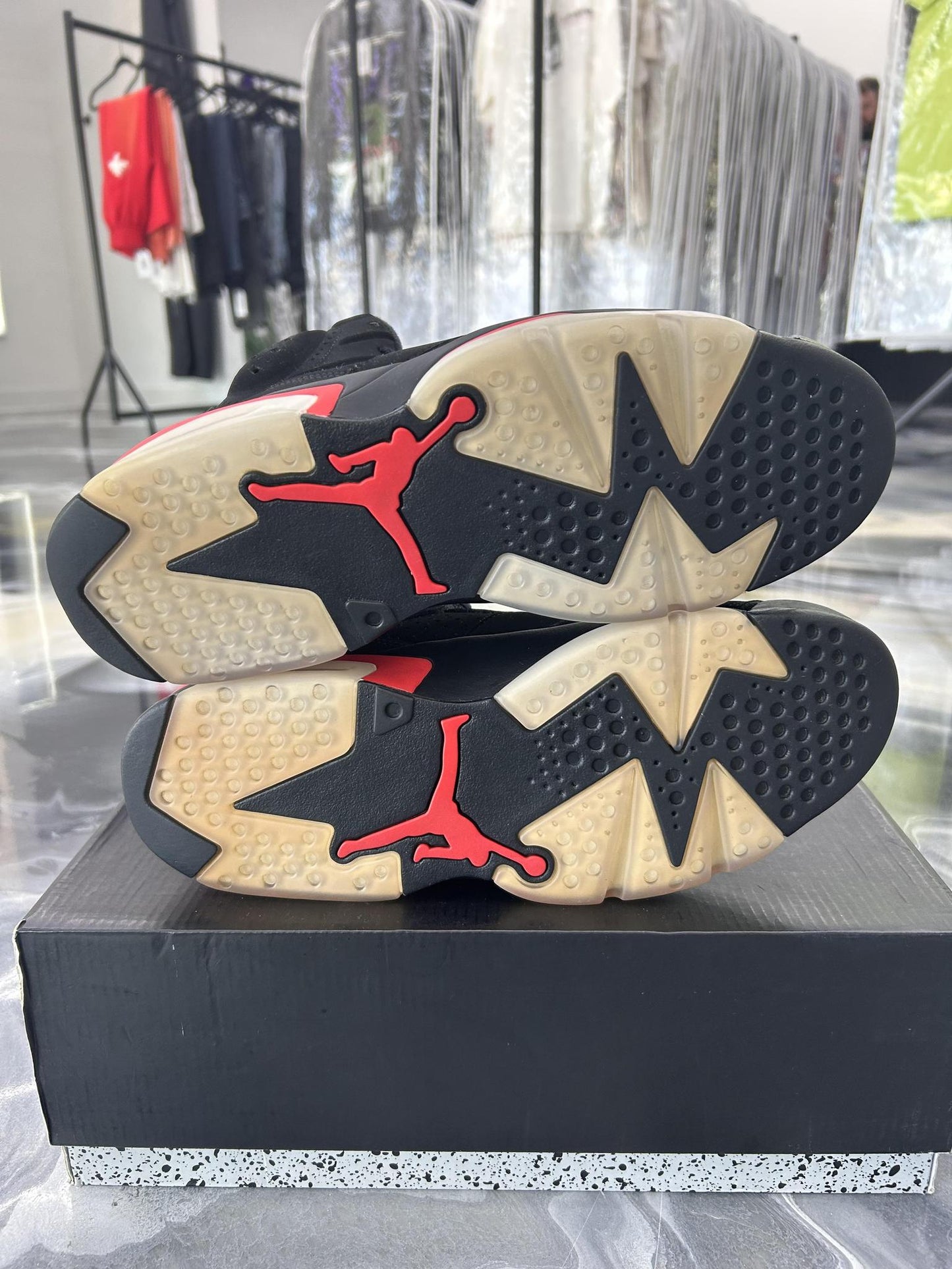 Jordan 6 "Infrared" Used Size 10