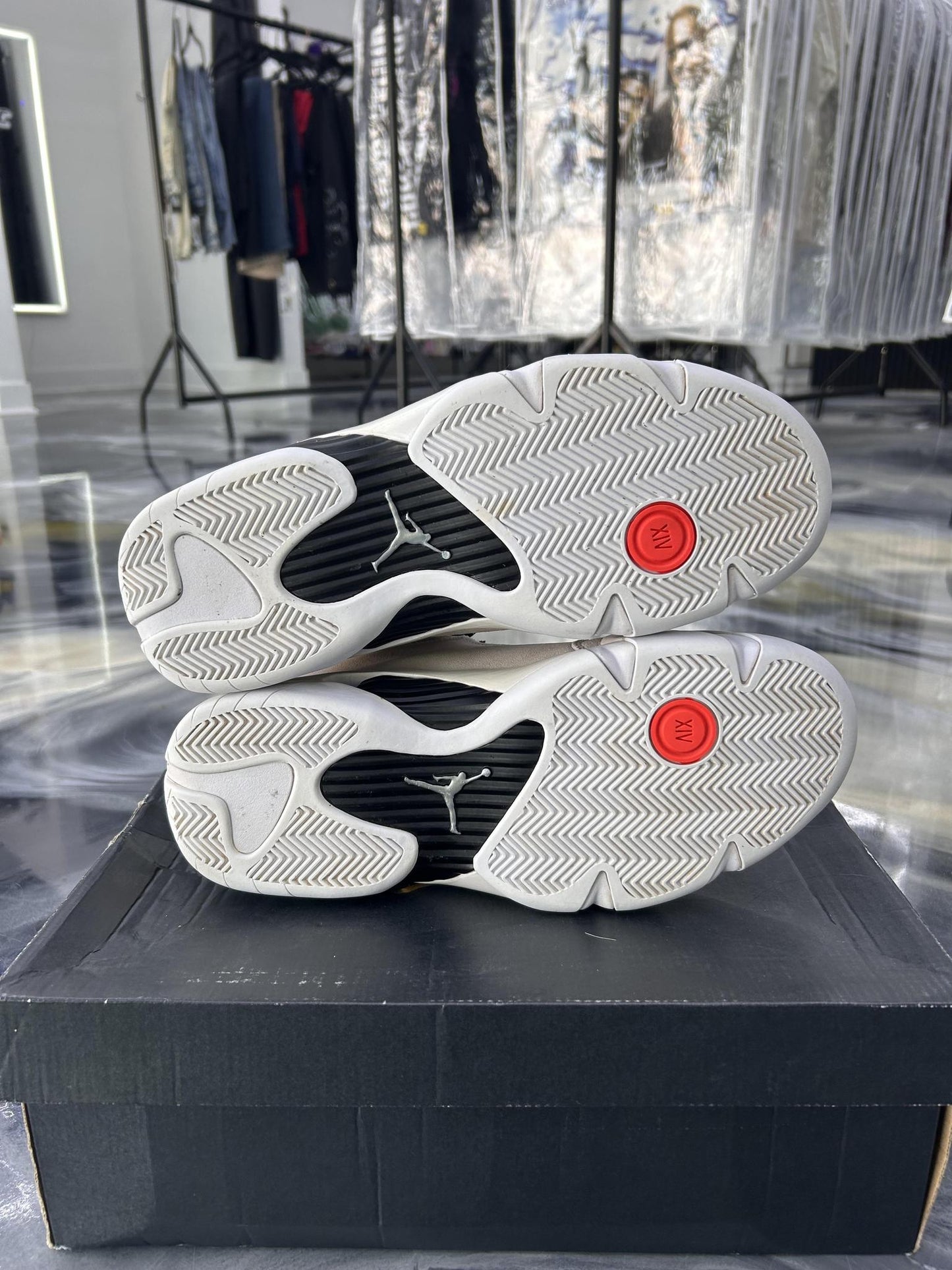 Jordan 14 "Desert Sand" Used Size 10.5