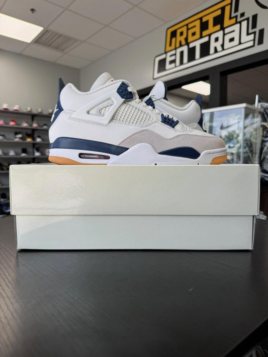 Jordan 4 x SB "Navy" Used Size 13