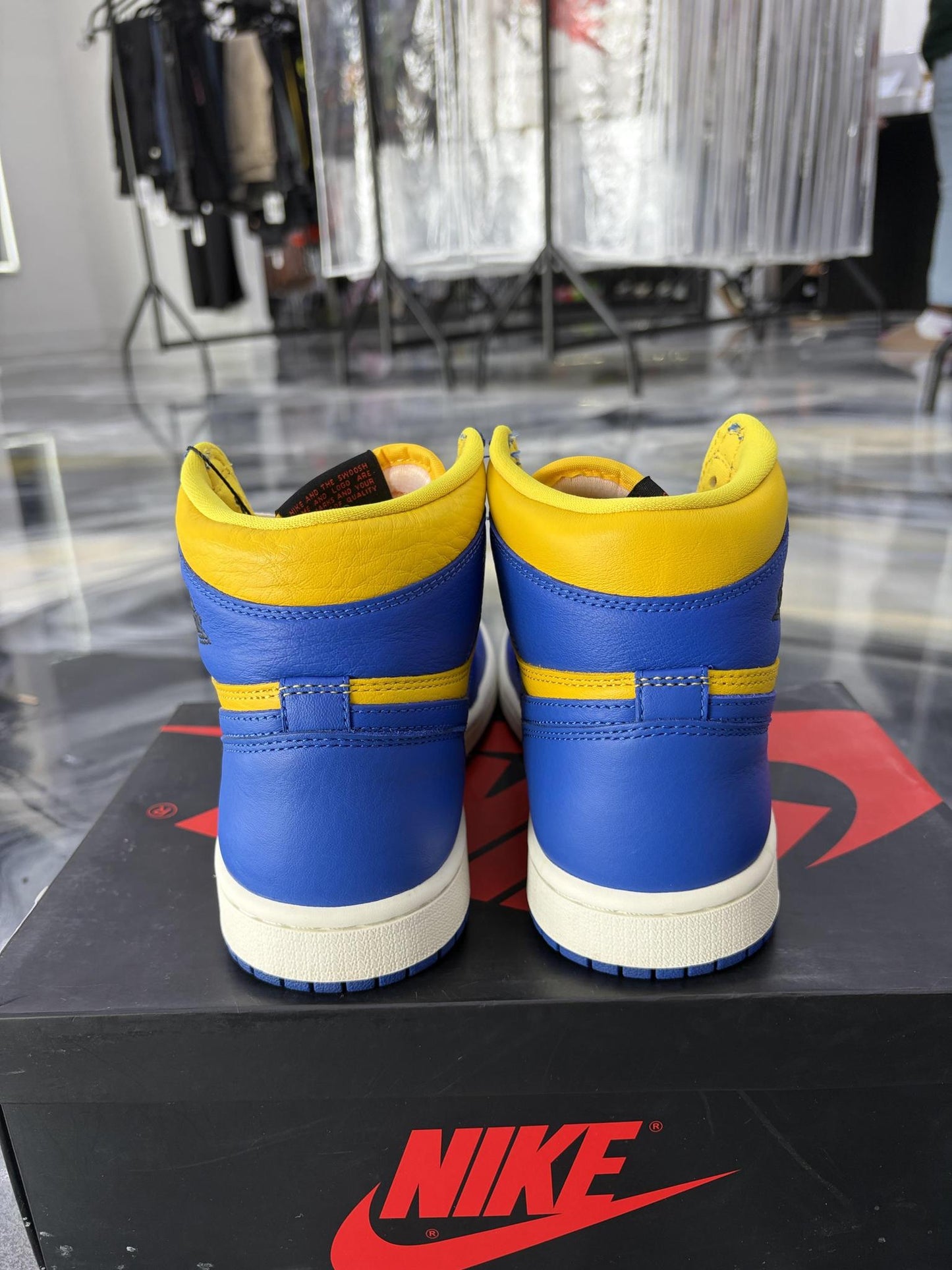 Jordan 1 High "Laney" Used Size 5.5Y/7W