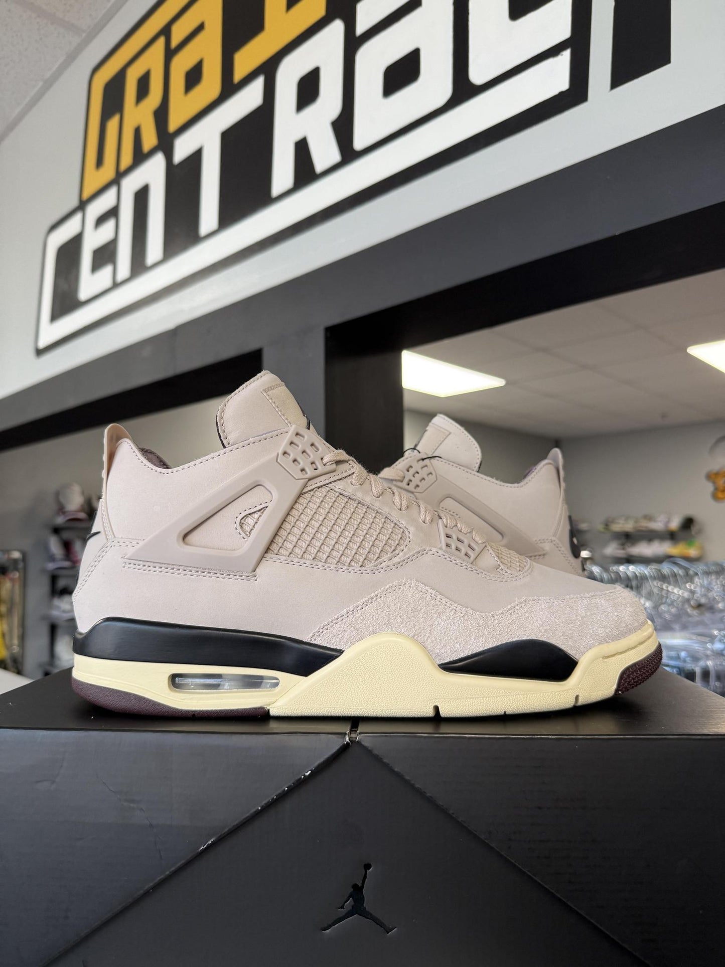 Jordan 4 A Ma Maniere "While You Were Sleeping" Used Size 12.5