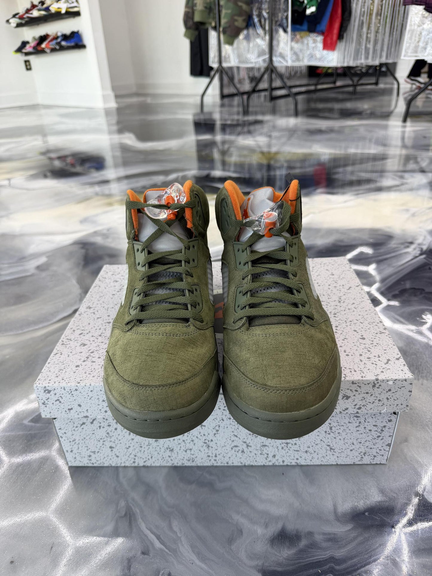 Jordan 5 "Olive" Used Size 11.5