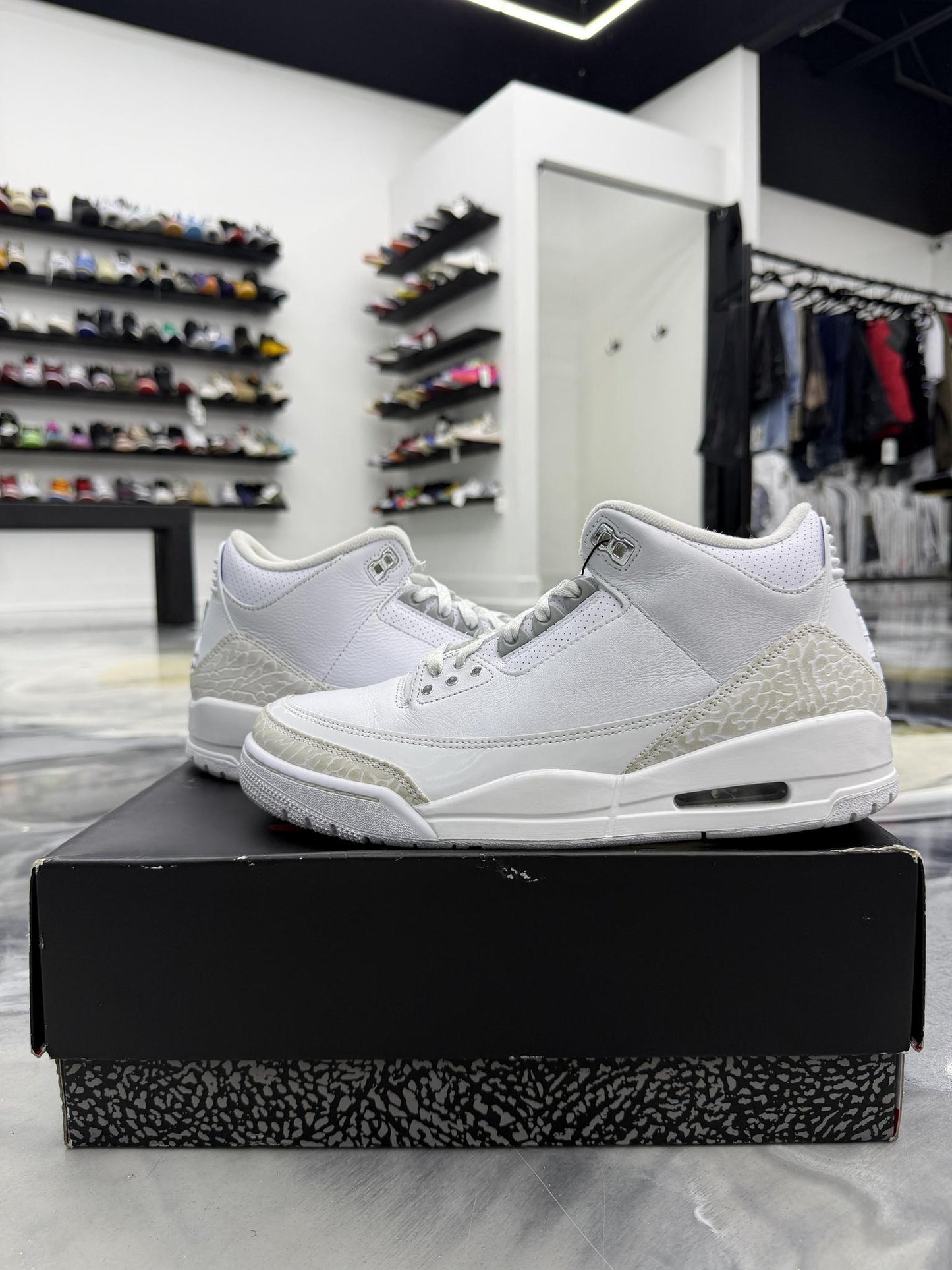 Jordan 3 Pure Money Used Size 9.5