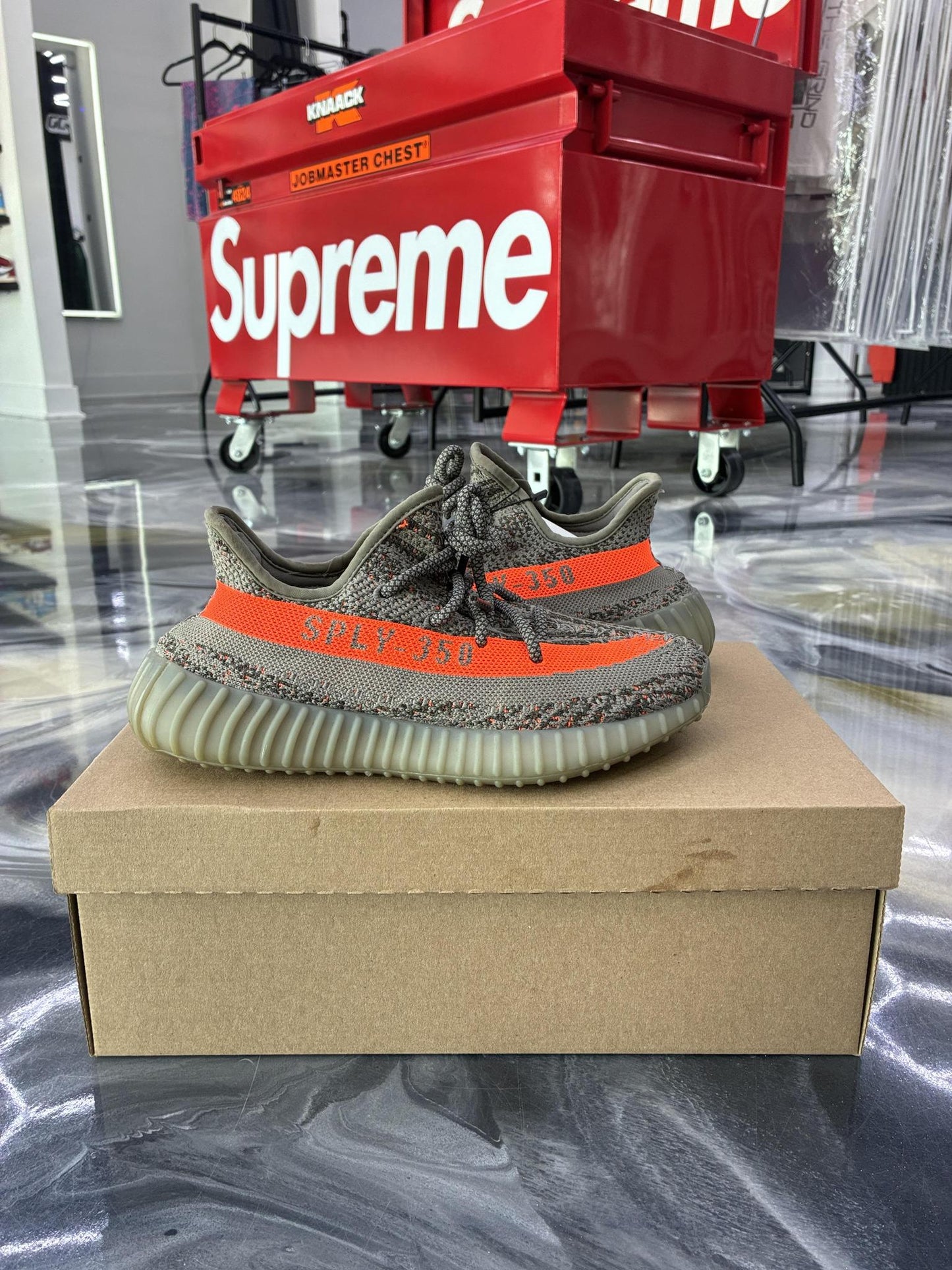 Yeezy 350 V2 Beluga Used Size 5.5Y/7W