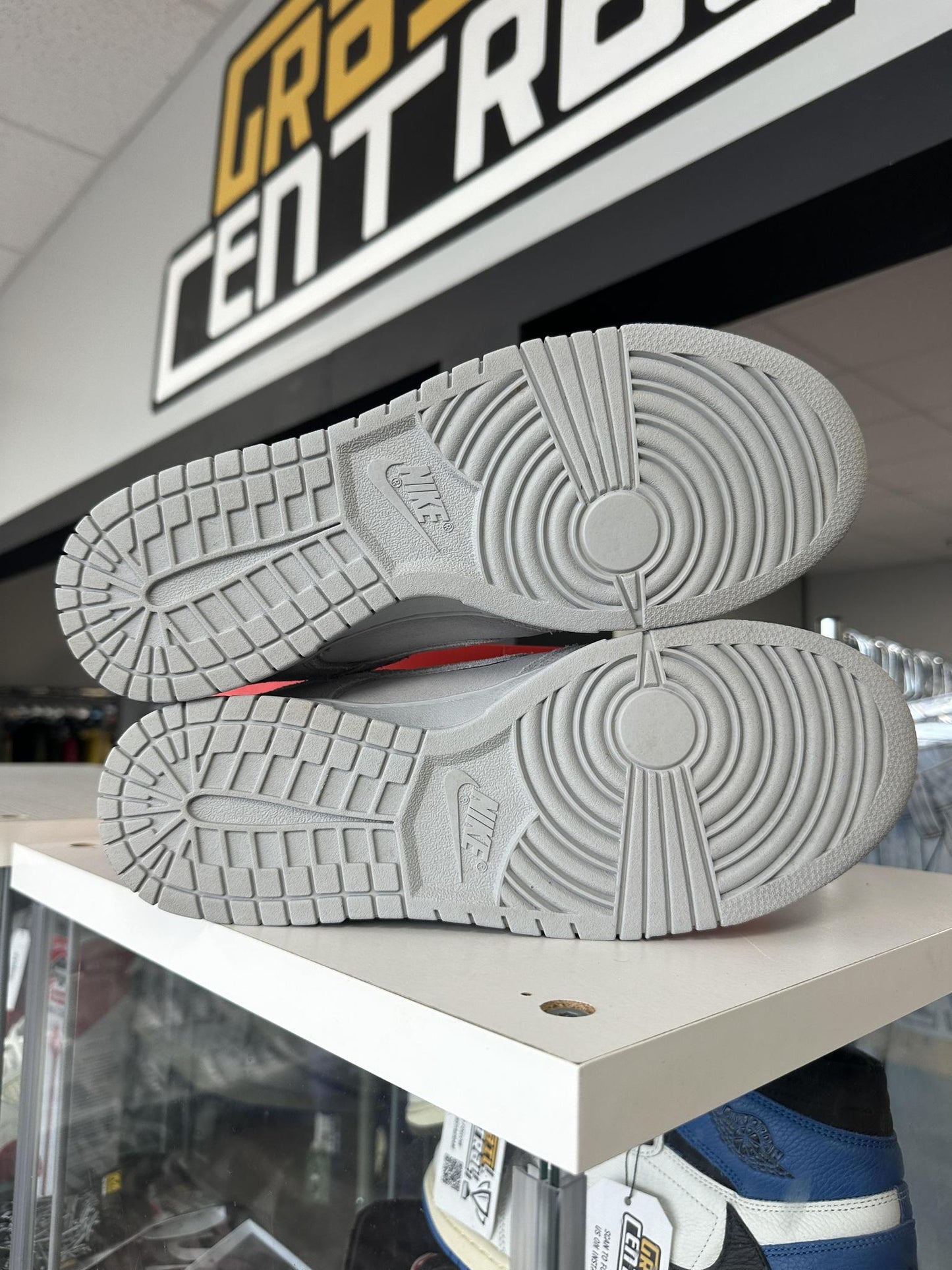 Dunk Low "Wolf Grey" Size 11.5