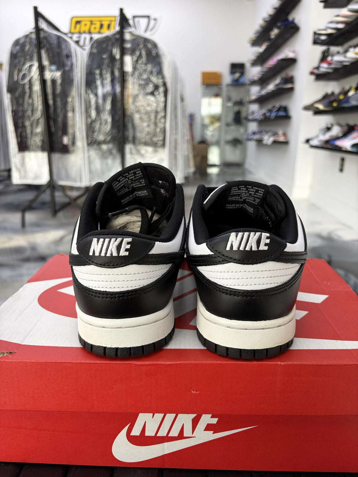 Nike Dunk Low "Panda" Used Size 8.5