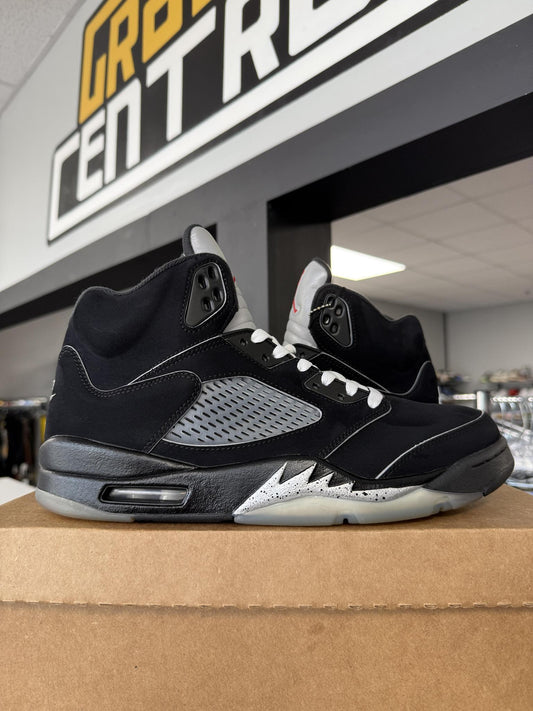 Jordan 5 "Metallic Reimagined" Used Size 11