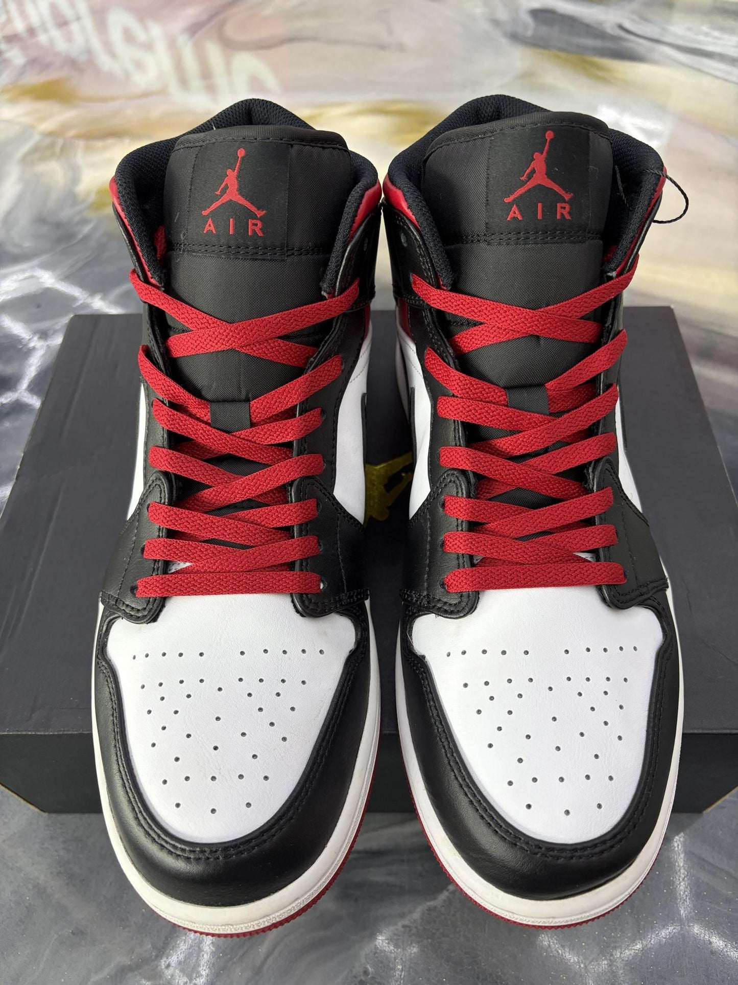Jordan 1 Mid "Gym Red" Used Size 11
