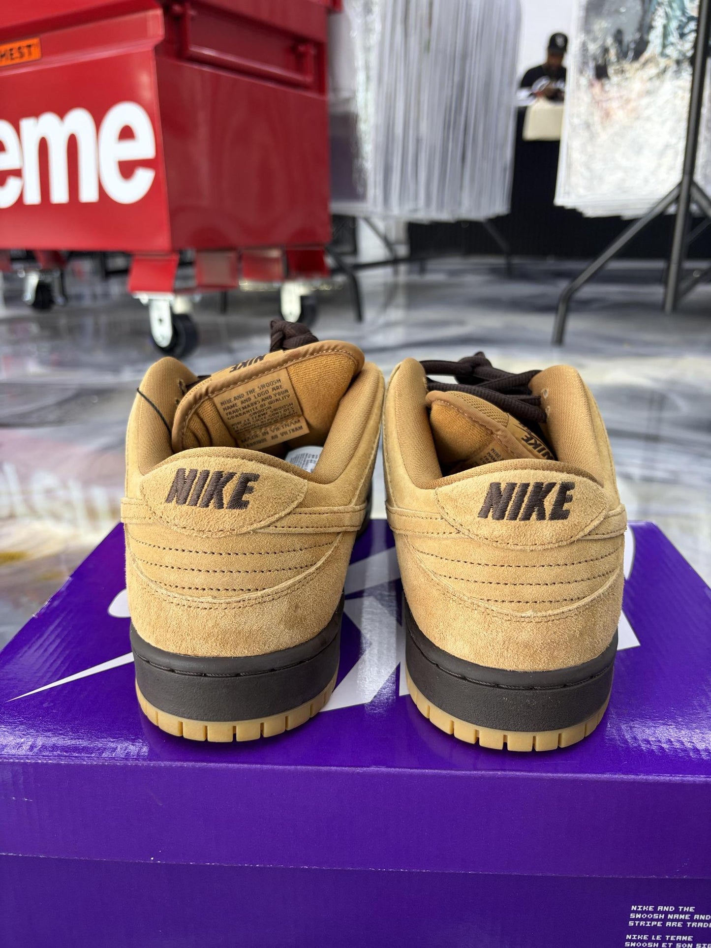 Nike SB Dunk Low "Wheat" Used Size 12