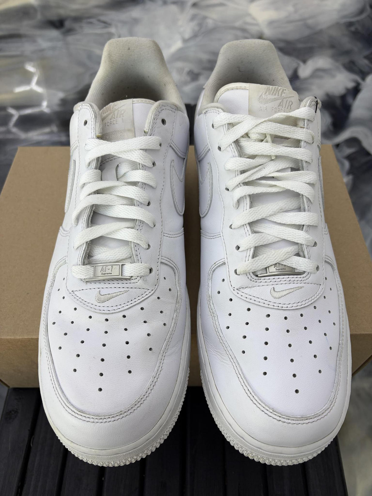 Nike Air Force 1 Supreme "White" Used Size 12