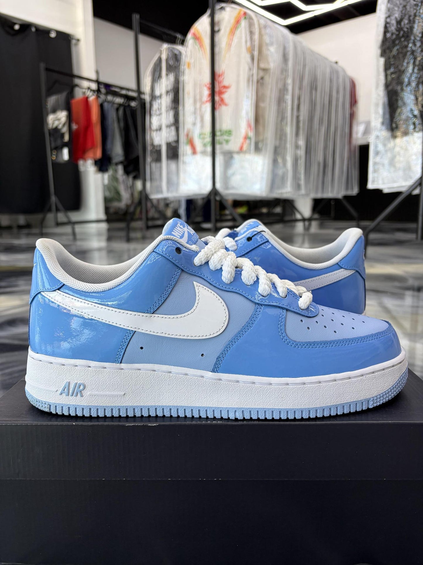 Nike Air Force 1 "Psychic Blue" Used Size 10