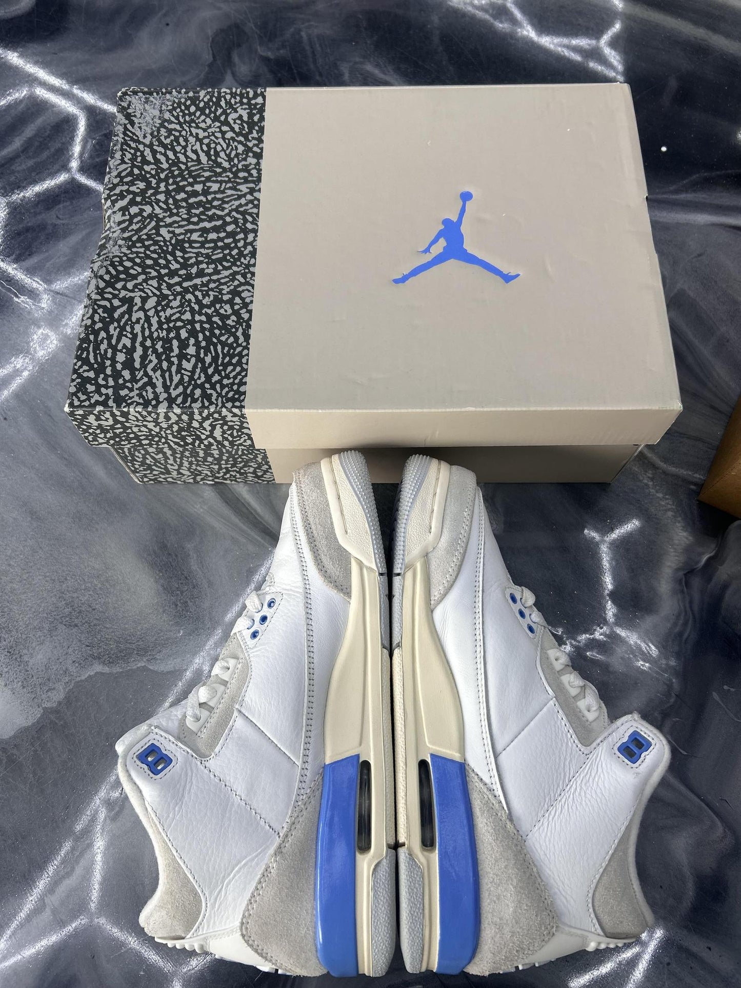 Jordan 3 "Lucky Shorts" Used Size 6Y/7.5W