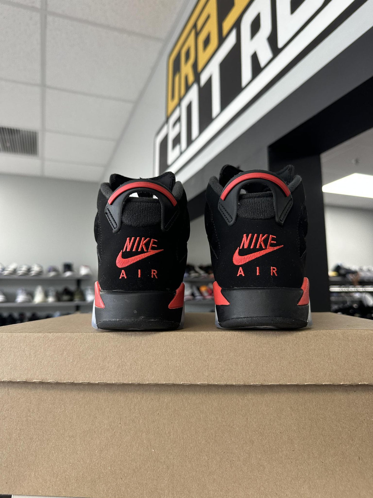 Jordan 6 "Infrared Salesman" Used Size 7Y/8.5W