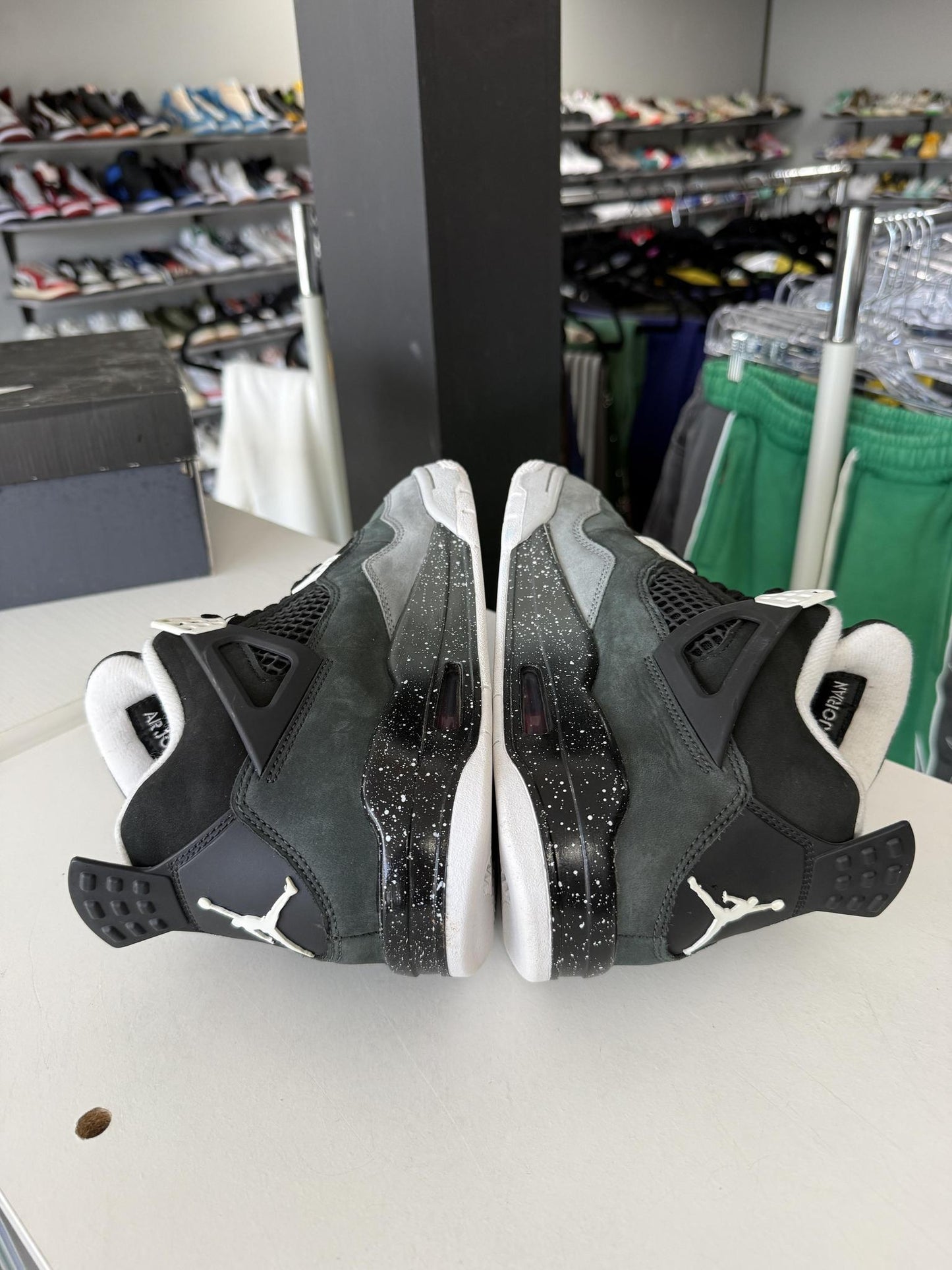 Jordan 4 "Fear" Used Size 8