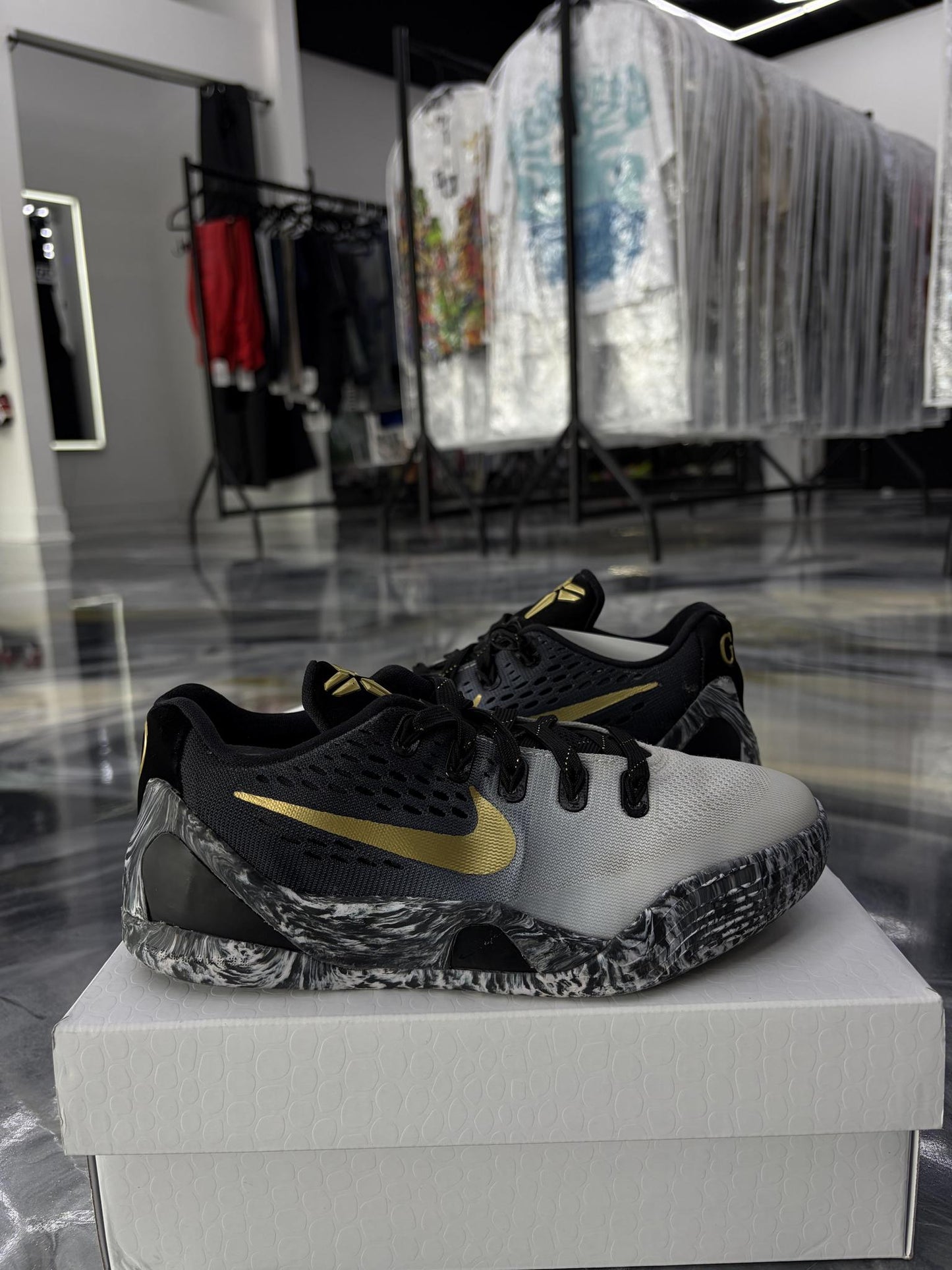 Kobe 9 "Mambacita" Used Size 3Y