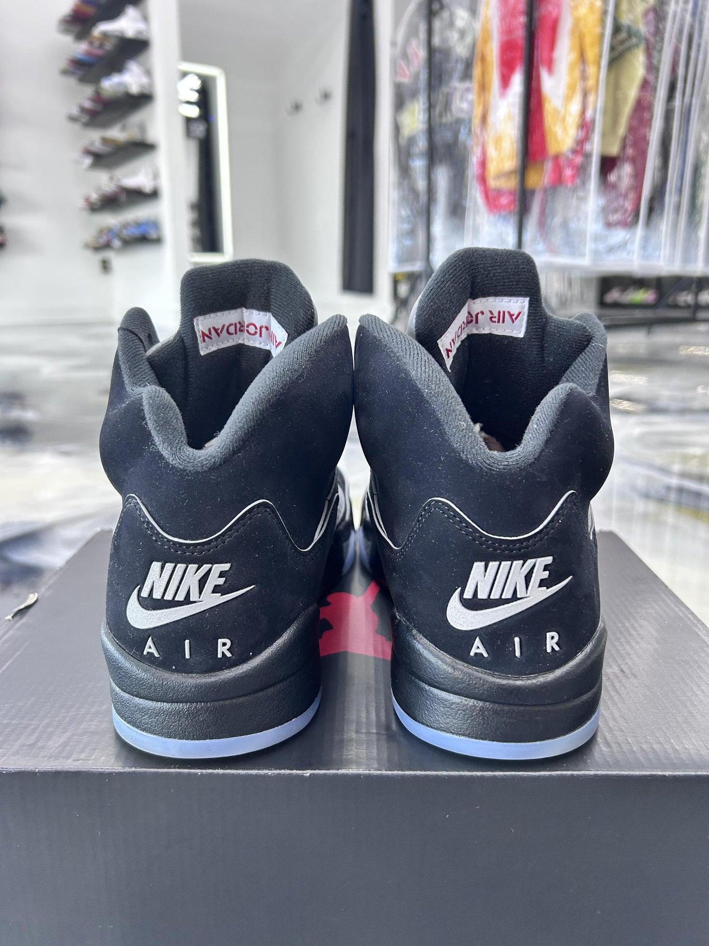 Jordan 5 "Metallic Reimagined" Used Size 9.5