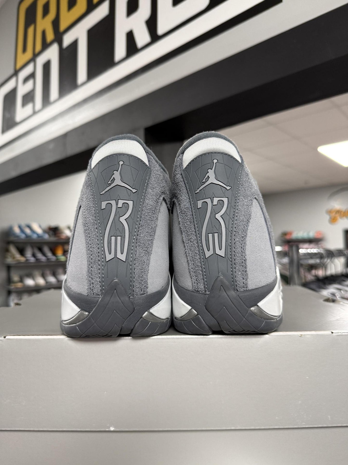 Jordan 14 "Flint Grey" Used Size 12