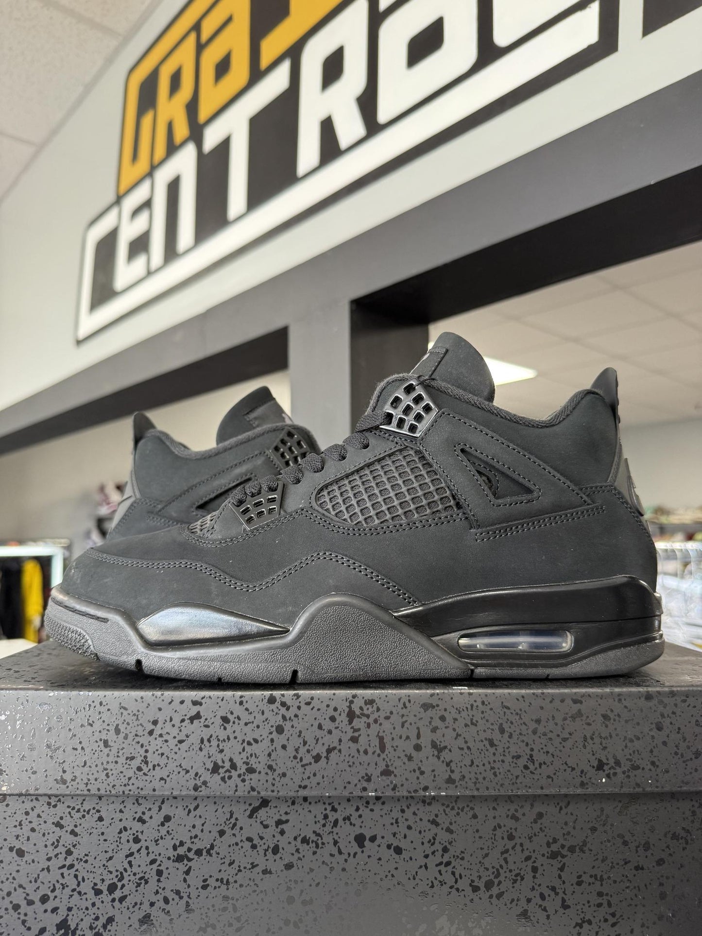 Jordan 4 "Black Cat" Used Size 11.5