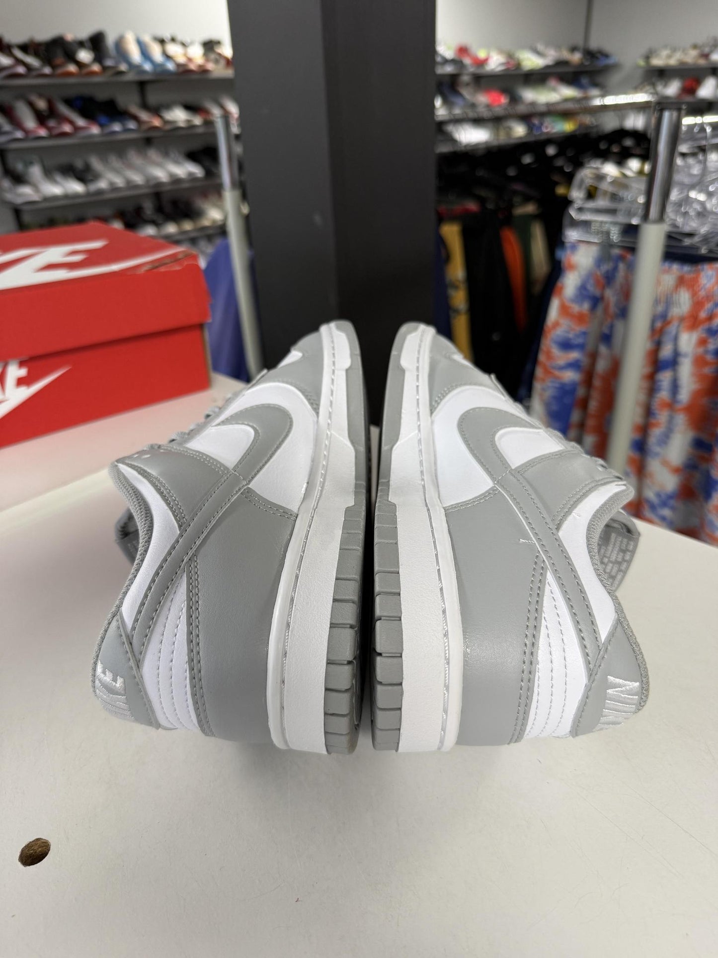 Dunk Low "Light Smoke Grey" Used Size 8.5