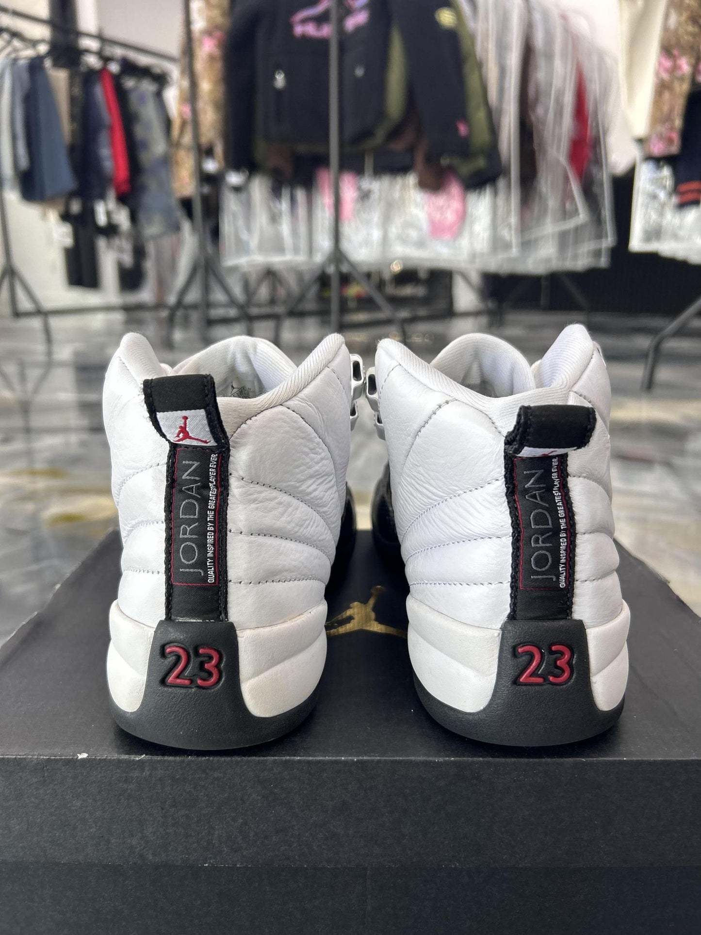 Jordan 12 "Red Taxi" Used Size 6Y/7.5W
