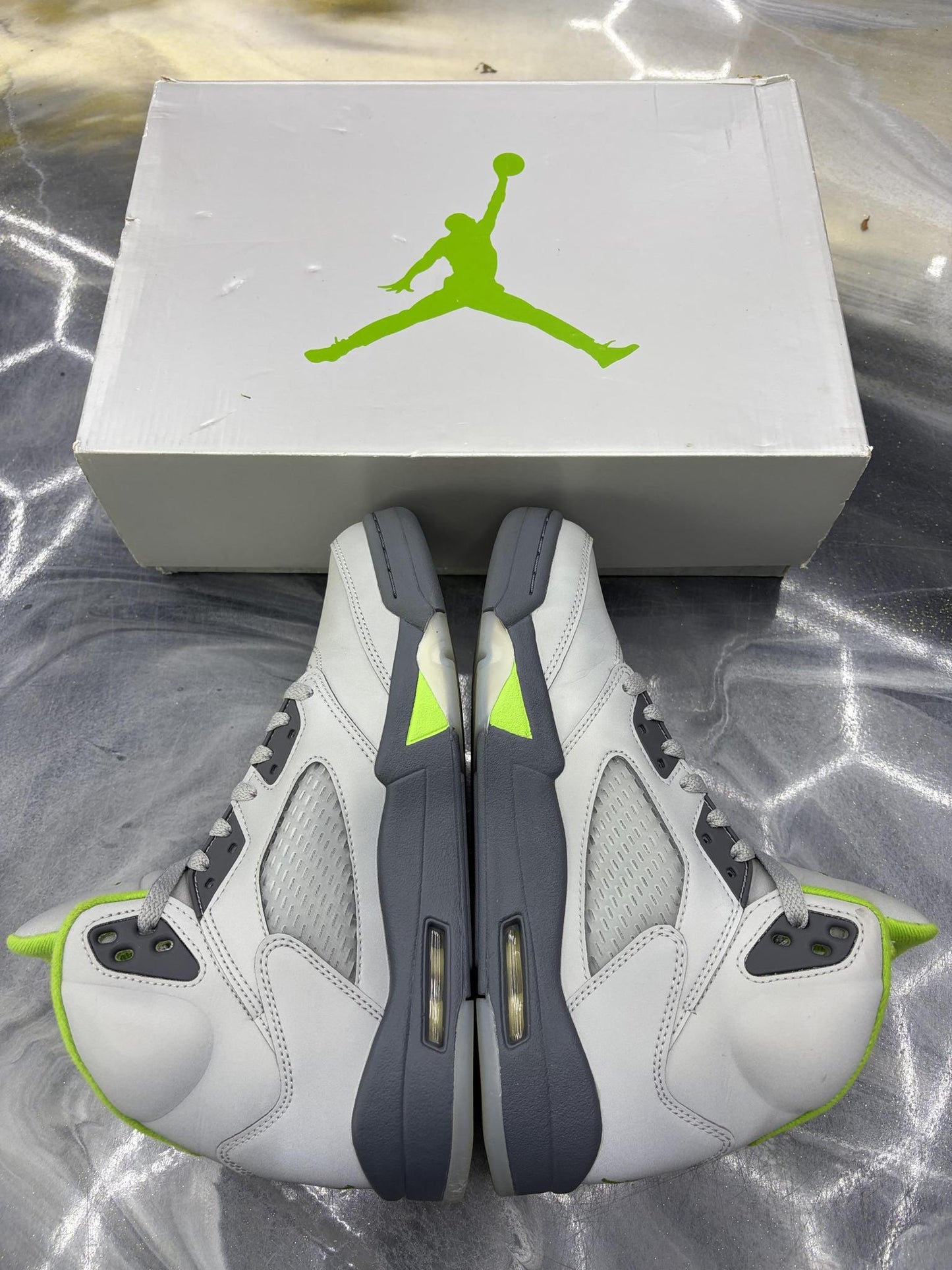 Jordan 5 "Green Bean" Used Size 8