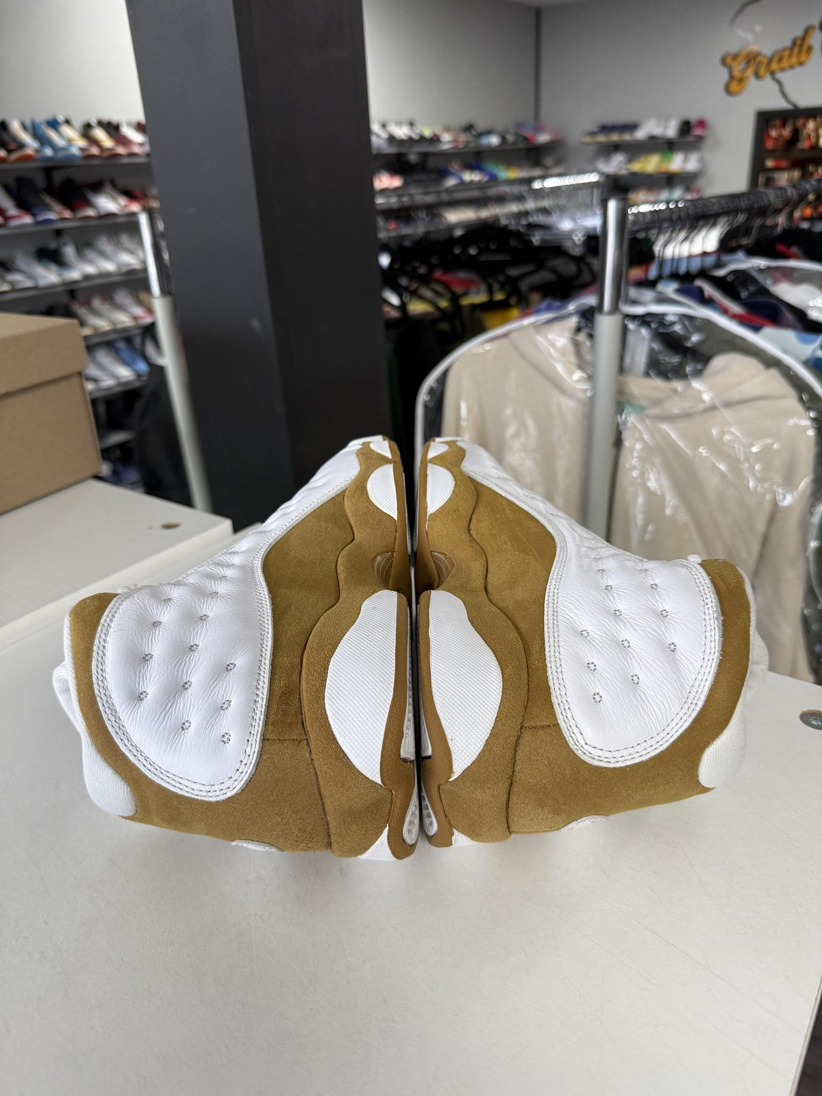 Jordan 13 "Wheat" Used Size 6.5Y/8W