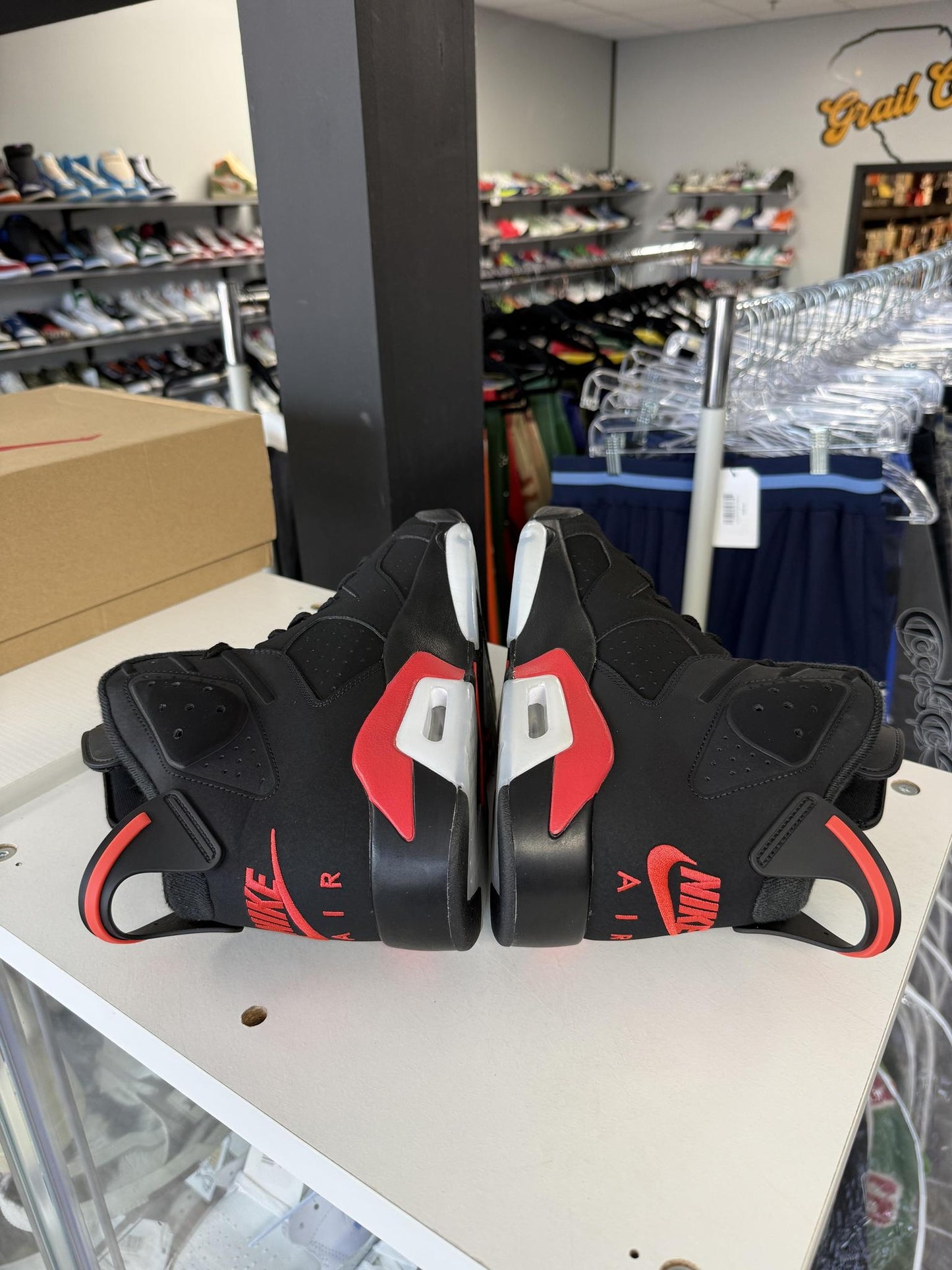 Jordan 6 "Infrared Salesman" Used Size 13