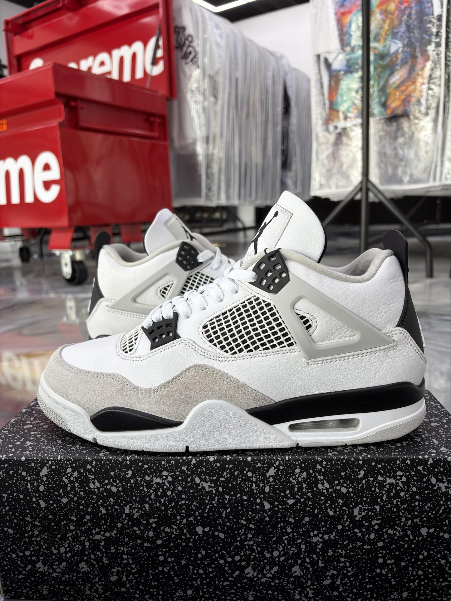 Jordan 4 "Military Black" Used Size 11