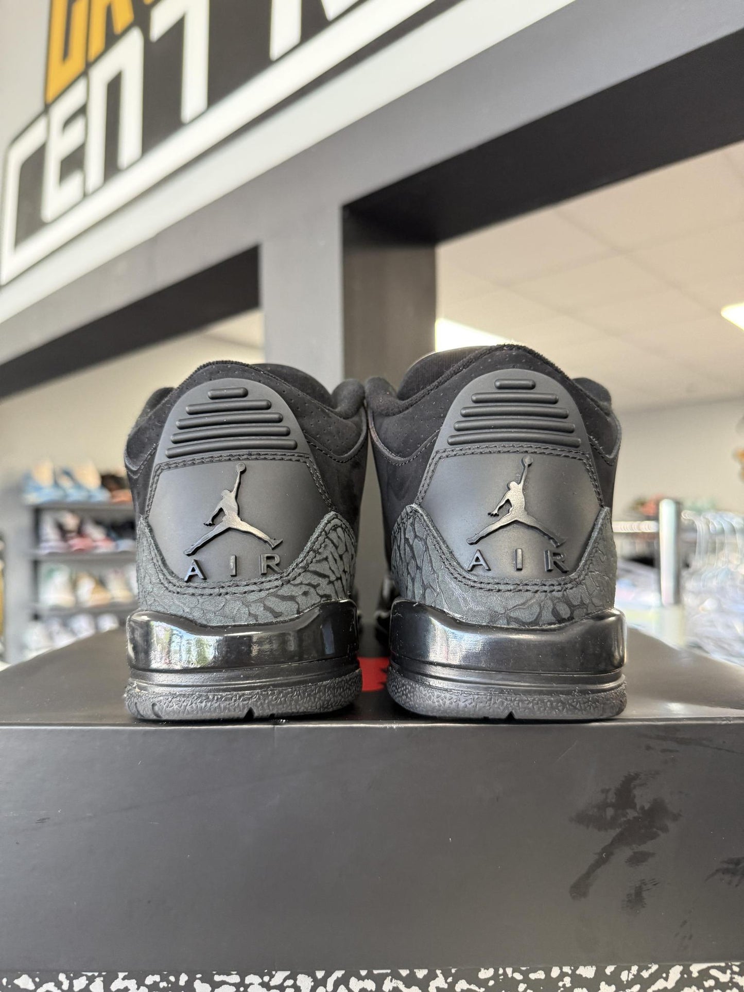 Jordan 3 Black Cat Used Size 3.5Y/5W