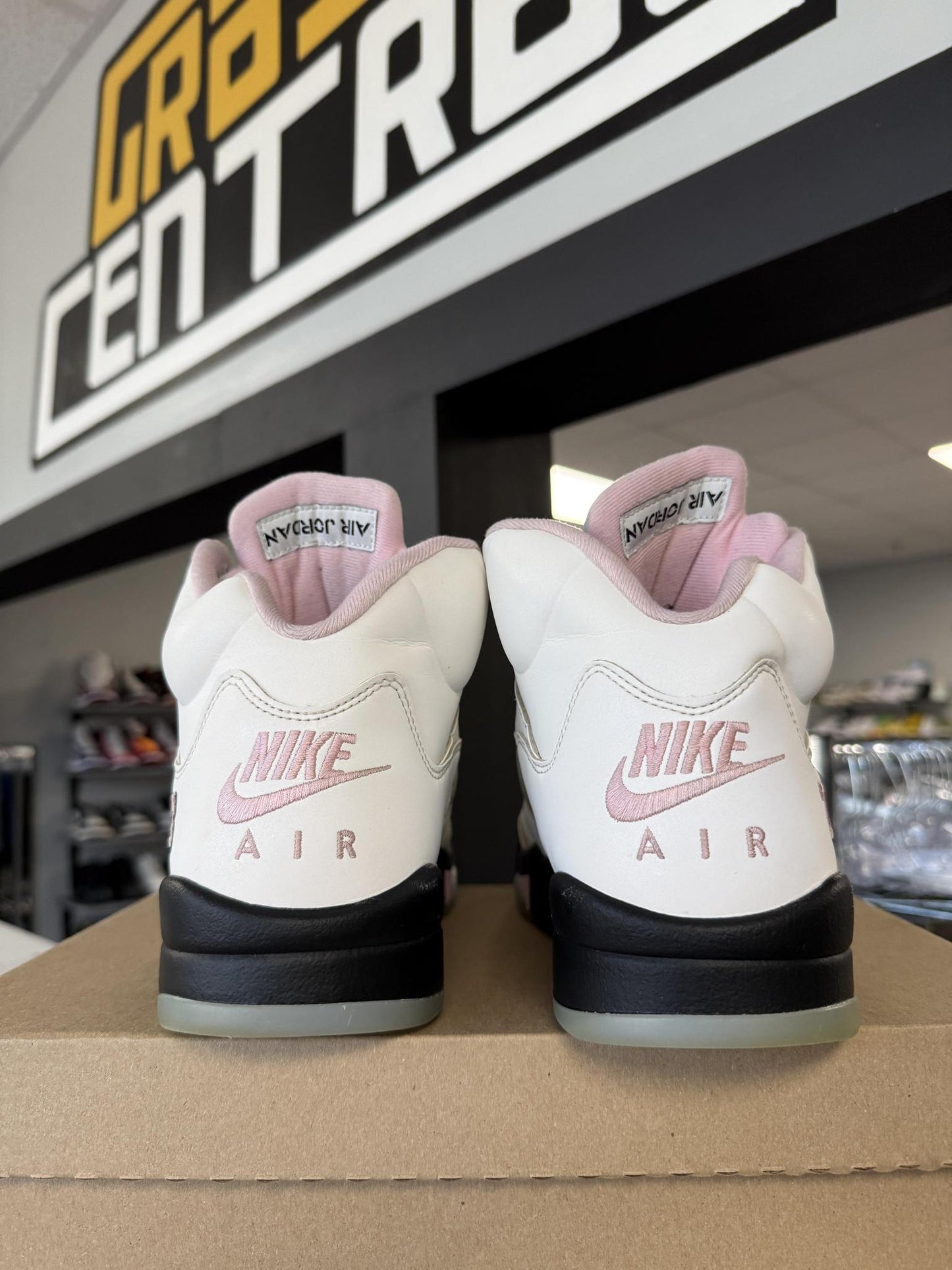 Jordan 5 "Soft Pink" Used Size 11